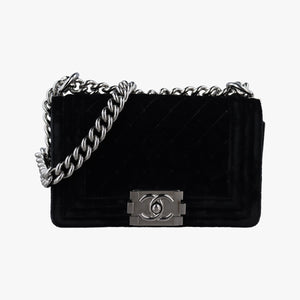 Pre-owned Chanel BOY CHANEL Black velour A67085 shoulderbag | stylenewstar
