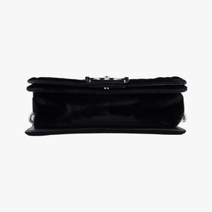 Pre-owned Chanel BOY CHANEL Black velour A67085 shoulderbag | stylenewstar