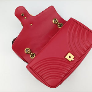 Pre-owned Gucci GG Marmont Red Leather 443497 shoulderbag | stylenewstar