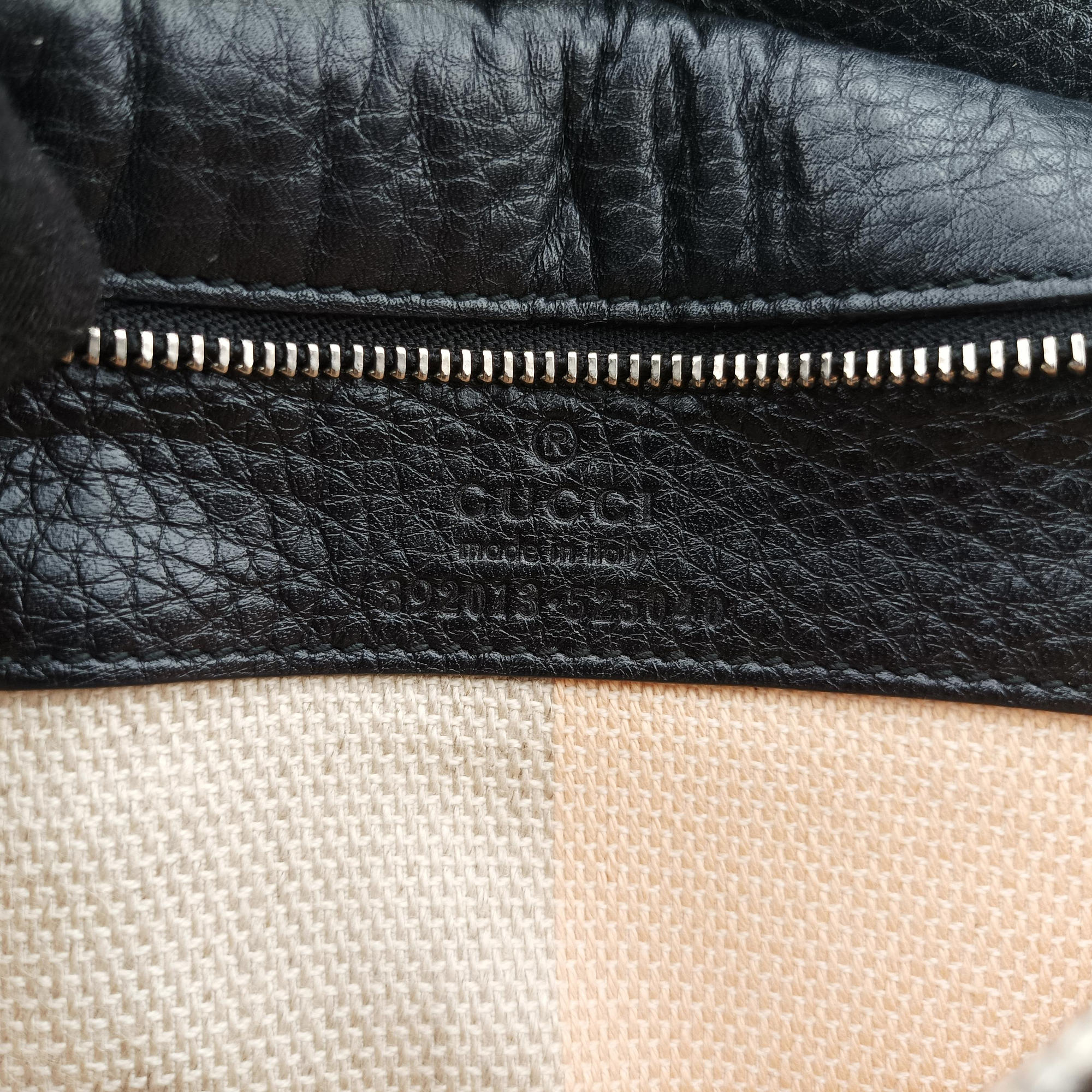 Pre-owned Gucci Bamboo Daily Black Leather 392013 shoulderbag | stylenewstar