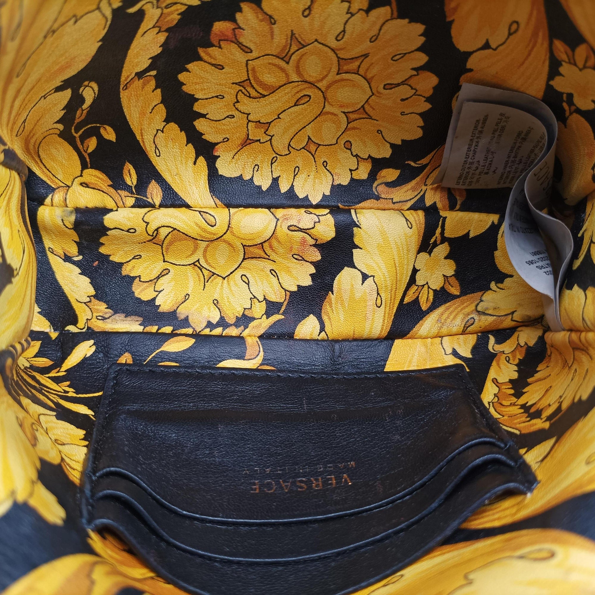 Secondhand VERSACE Virtus Black Leather  shoulderbag | stylenewstar