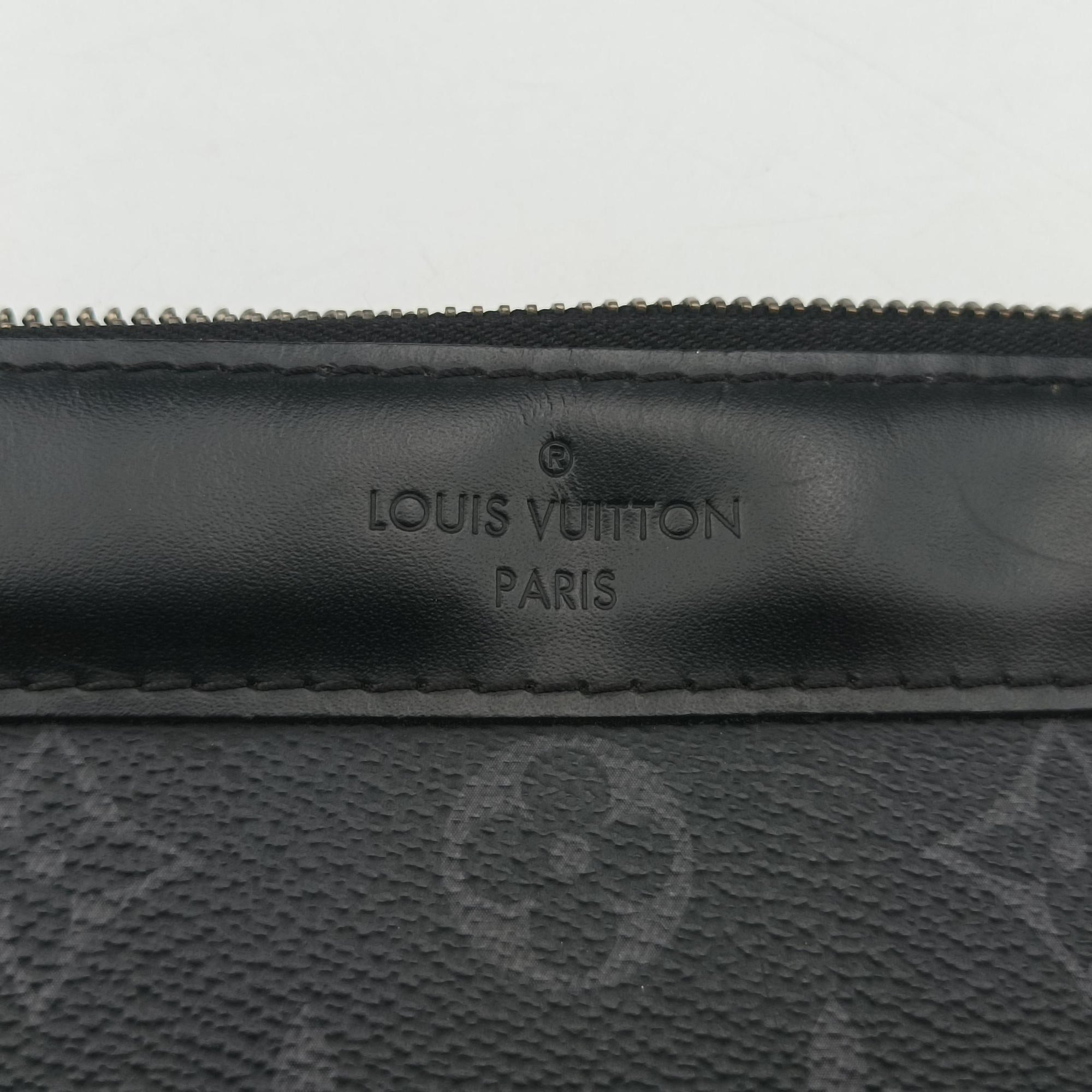 Pre-owned Louis Vuitton Pochette Voyage MM Pacific Blue Monogram Eclipse PVC Coated Canvas M61692 clutchbag | stylenewstar