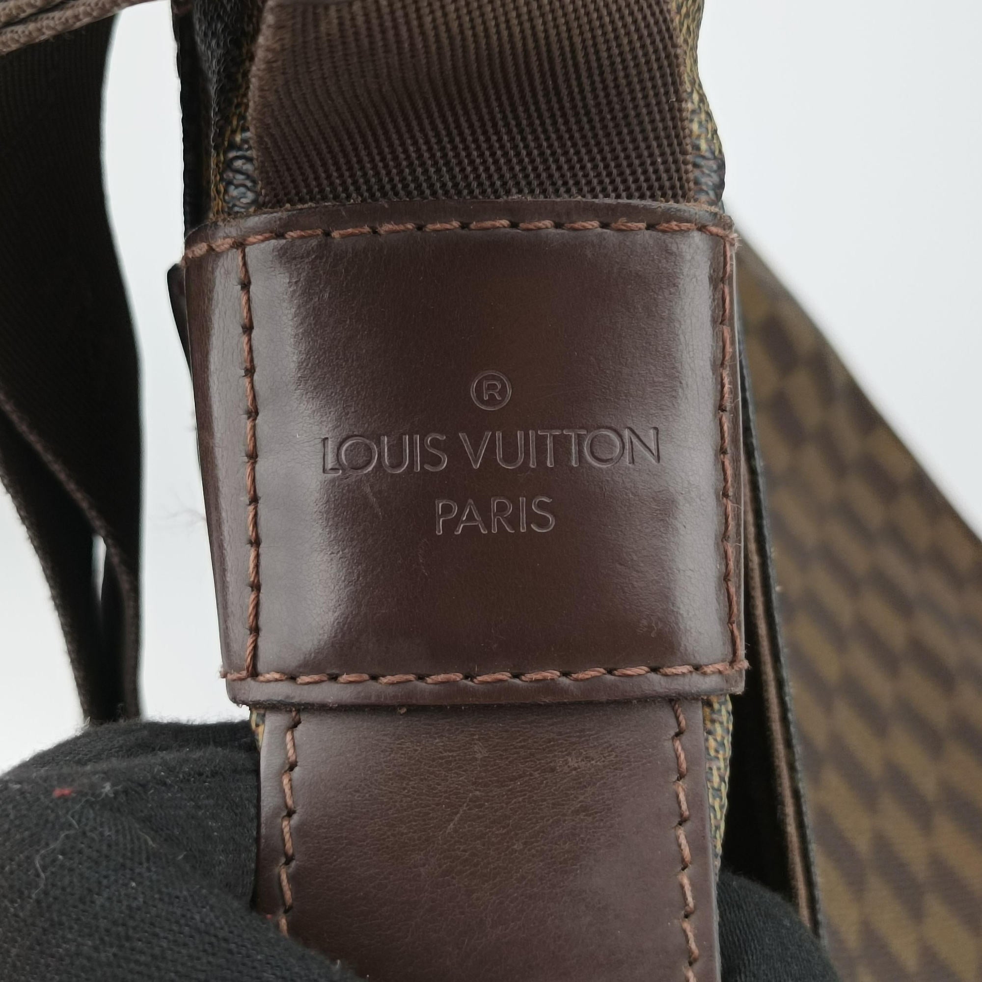 Pre-owned Louis Vuitton Bastille Messenger EBENE Damier Canvas N45258 shoulderbag | stylenewstar
