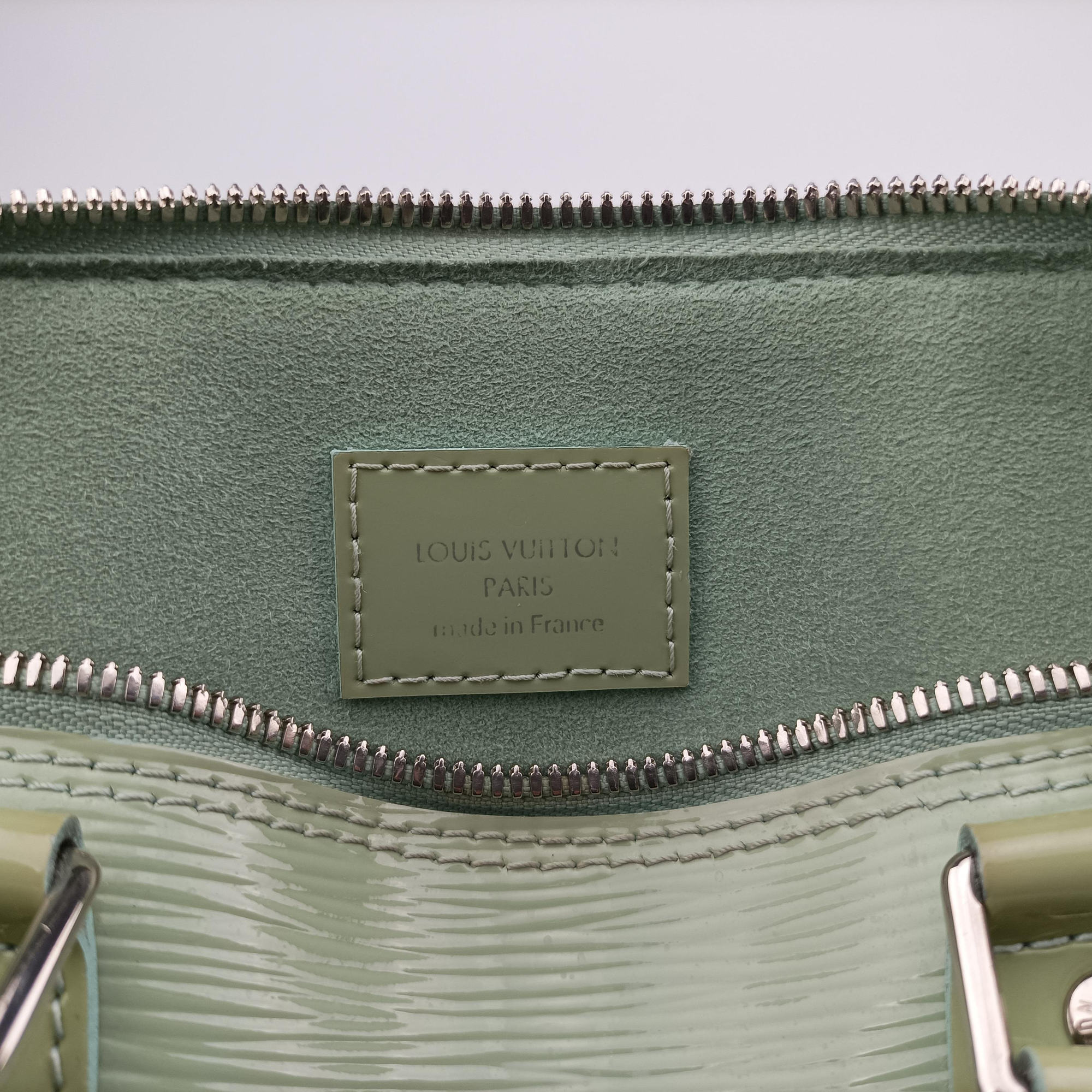 Pre-owned Louis Vuitton Alma PM Amando Electric Epi M40625 handbag | stylenewstar