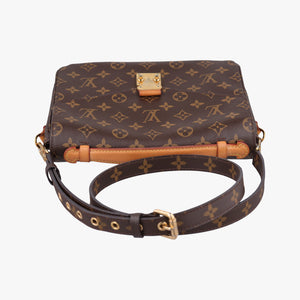 Vintage Louis Vuitton Pochette Metis MM Brown Monogram Canvas M44875 shoulderbag | stylenewstar