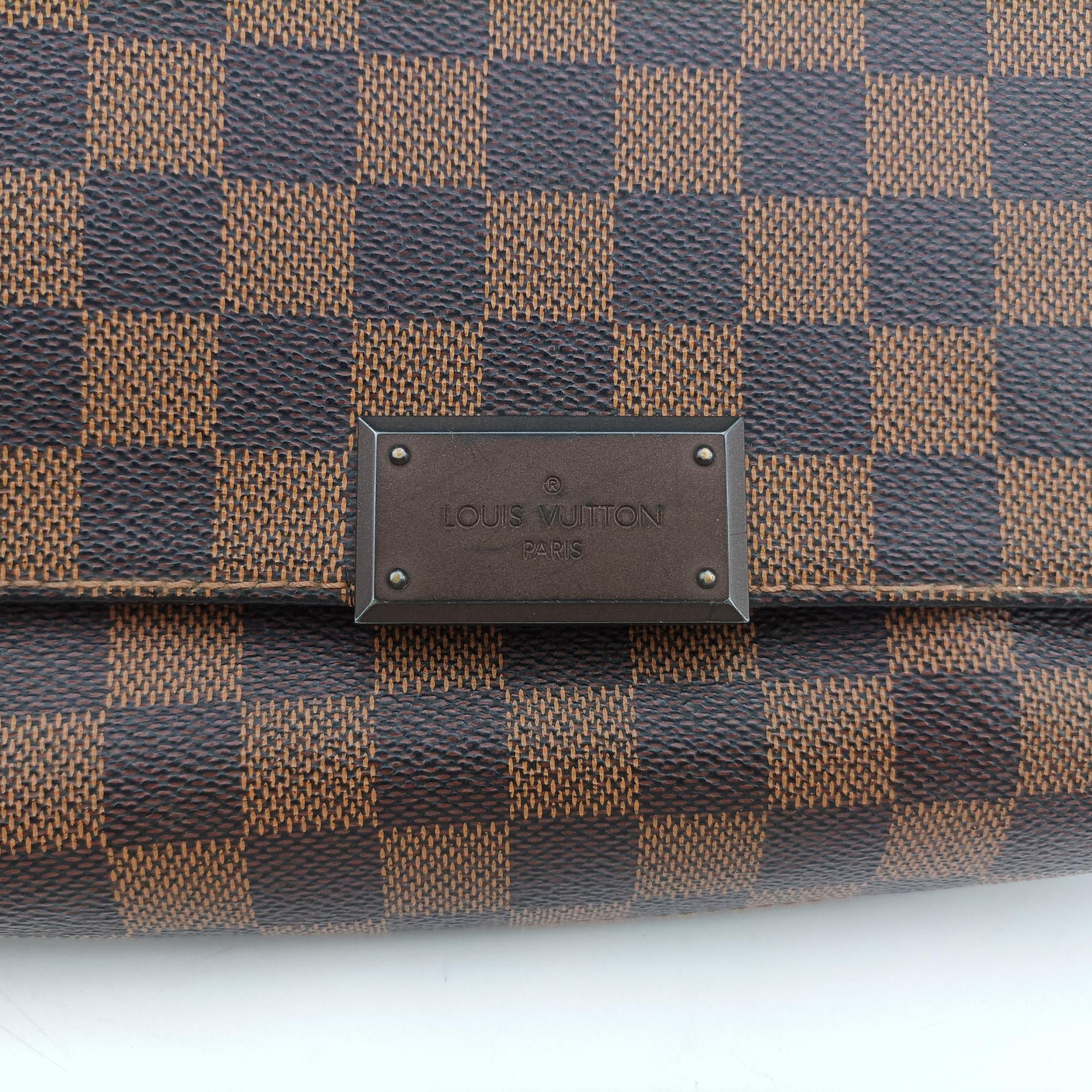 Secondhand Louis Vuitton DISTRICT PM EBENE Damier Canvas N41213 shoulderbag | stylenewstar