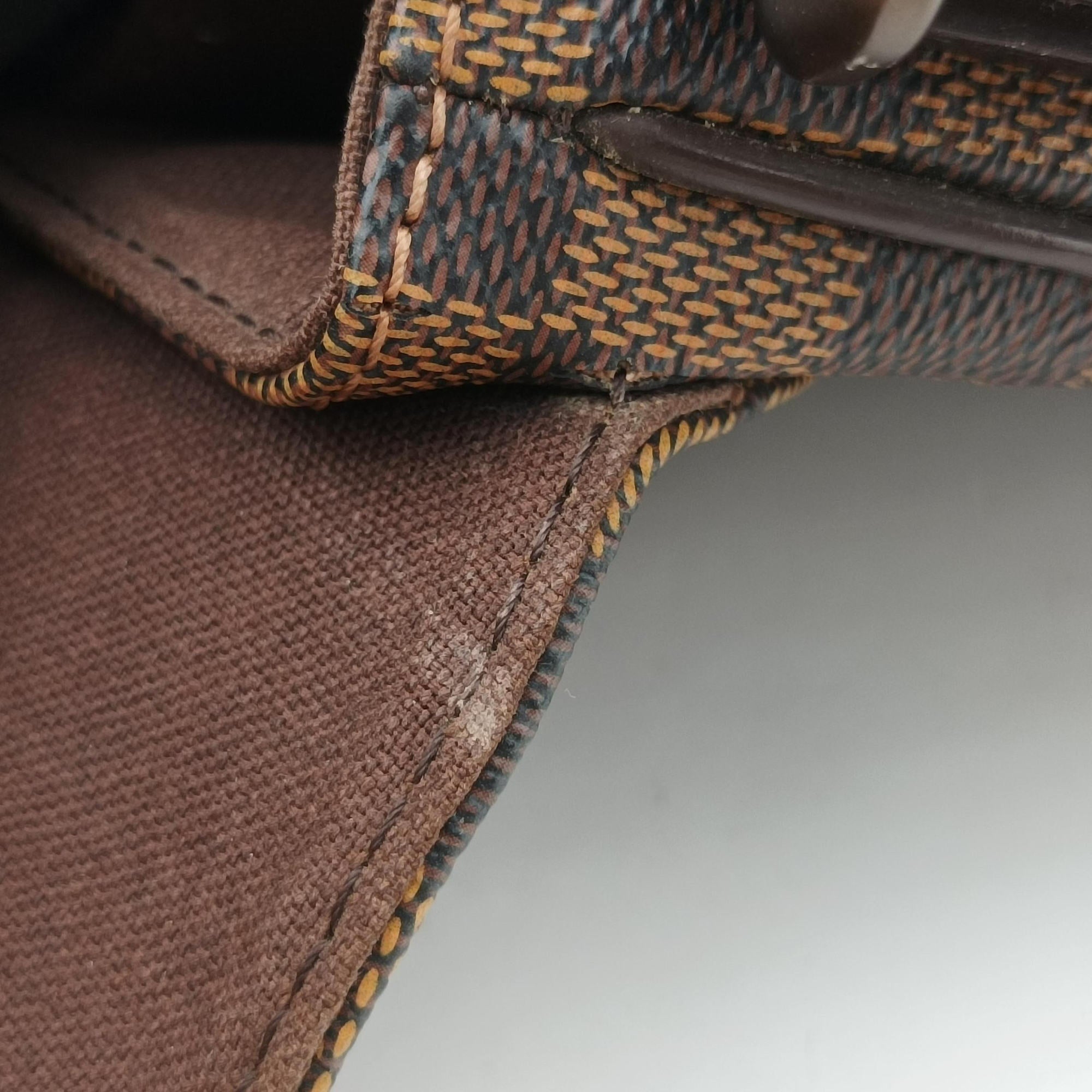 Secondhand Louis Vuitton DISTRICT PM EBENE Damier Canvas N41213 shoulderbag | stylenewstar
