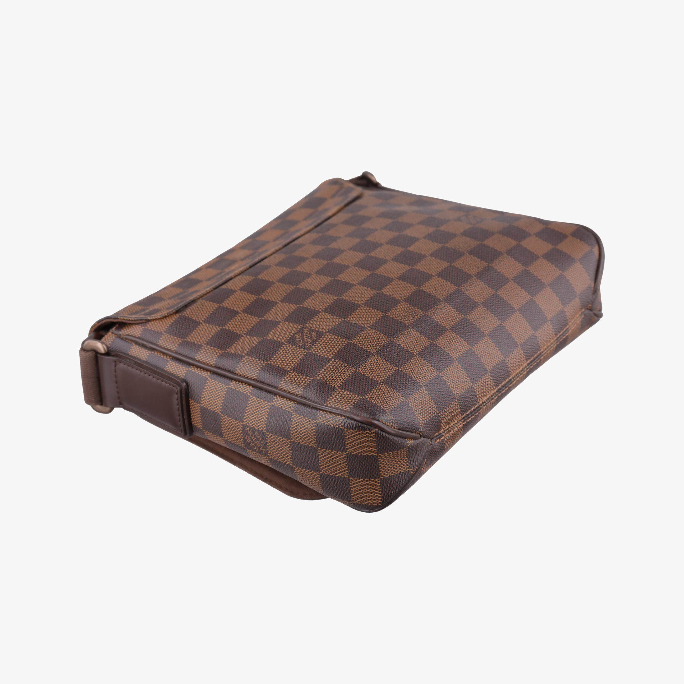 Secondhand Louis Vuitton DISTRICT PM EBENE Damier Canvas N41213 shoulderbag | stylenewstar