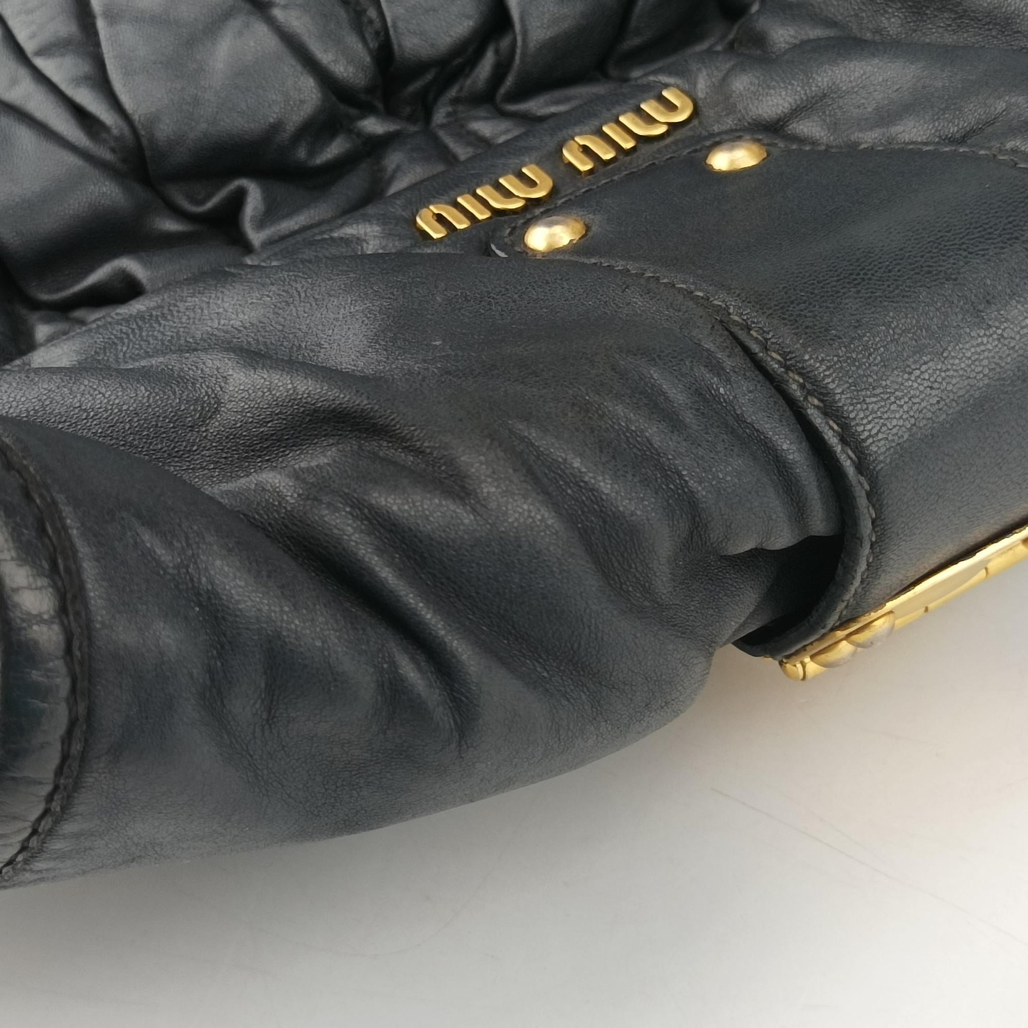 Pre-owned Miu Miu Coffer Matelasse Black Leather  shoulderbag | stylenewstar