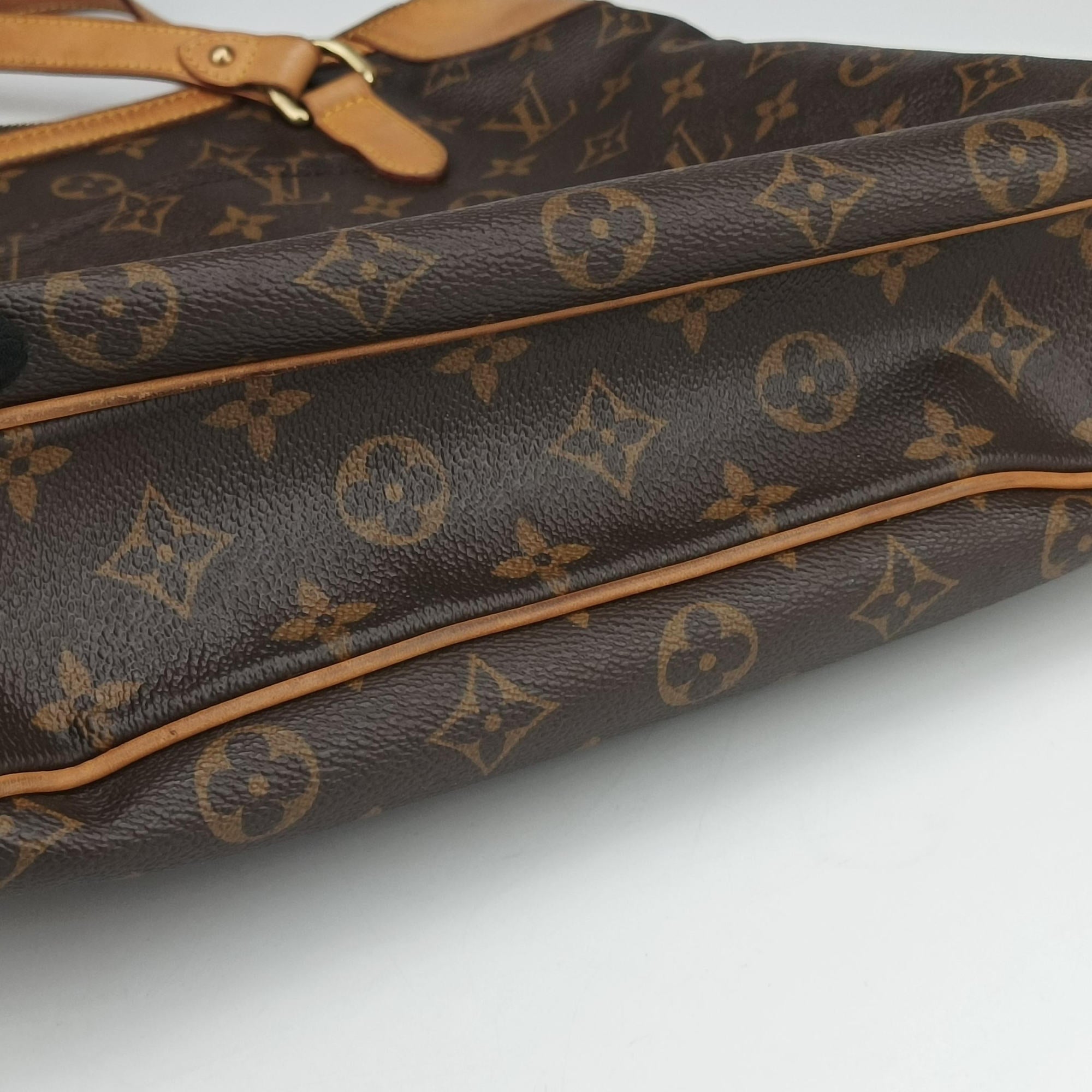 Secondhand Louis Vuitton Odeon GM Brown Monogram Canvas M56388 shoulderbag | stylenewstar