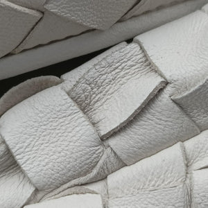 Pre-owned Bottega Veneta The Jodie White patent  handbag | stylenewstar