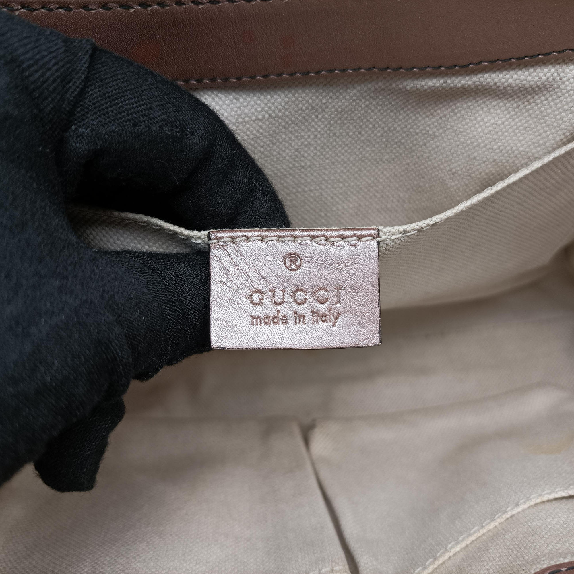 Pre-owned Gucci Emily Pink Patent Leather 295402 shoulderbag | stylenewstar
