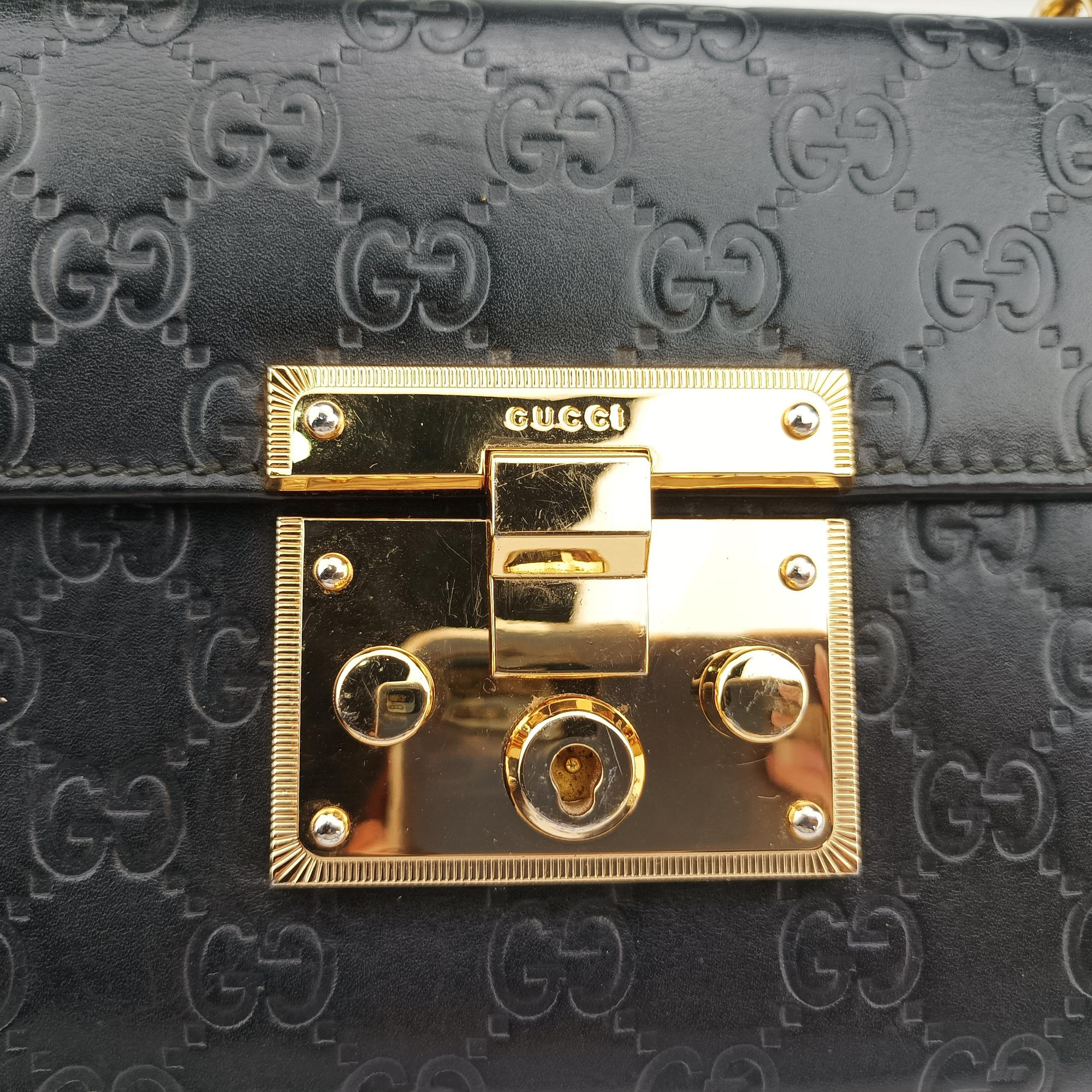 Vintage Gucci Padlock Black Leather 409487 shoulderbag | stylenewstar