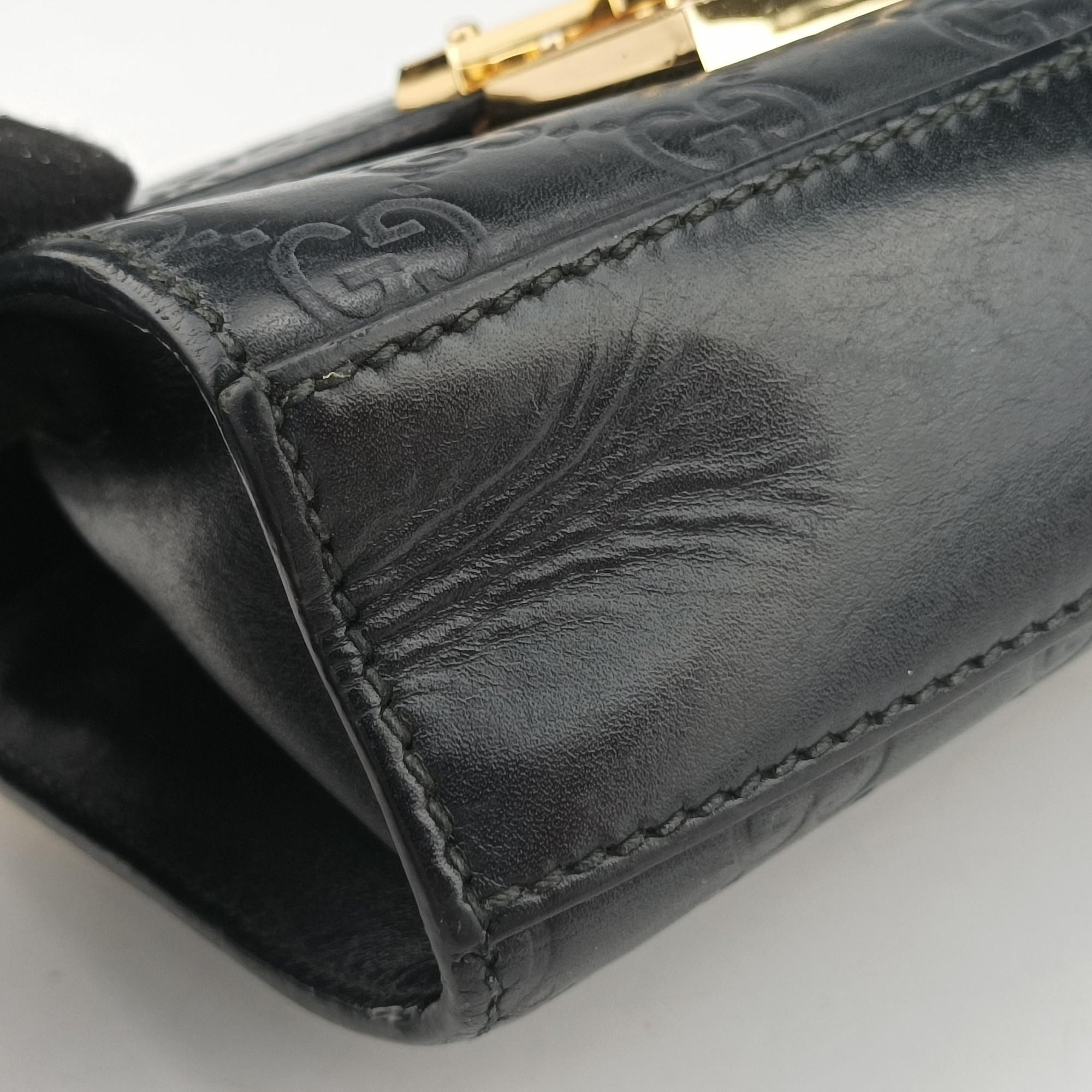 Vintage Gucci Padlock Black Leather 409487 shoulderbag | stylenewstar