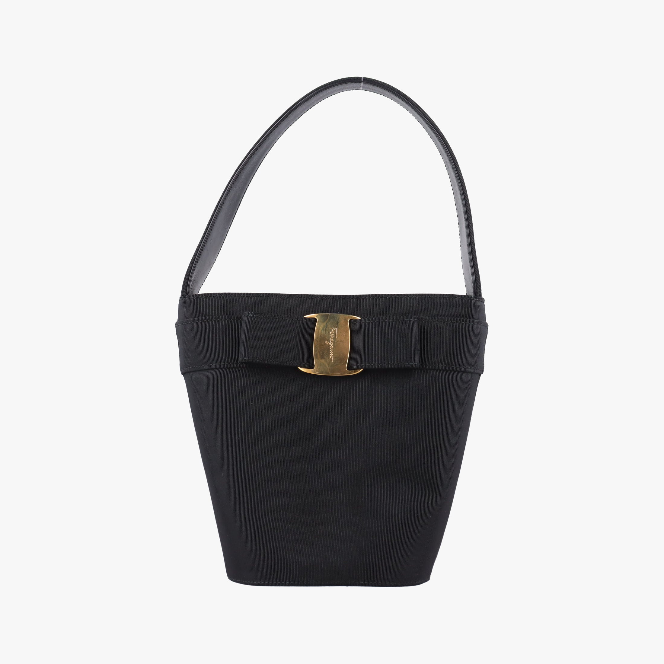 Pre-owned Ferragamo Vara Black fabric  handbag | stylenewstar