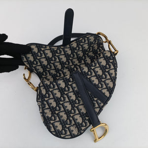 Secondhand Christian Dior Saddle Navy×grey Jacquard × Leather  handbag | stylenewstar
