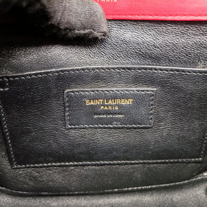 Vintage Yves Saint Laurent VICKY Red Patent Leather 538439 shoulderbag | stylenewstar