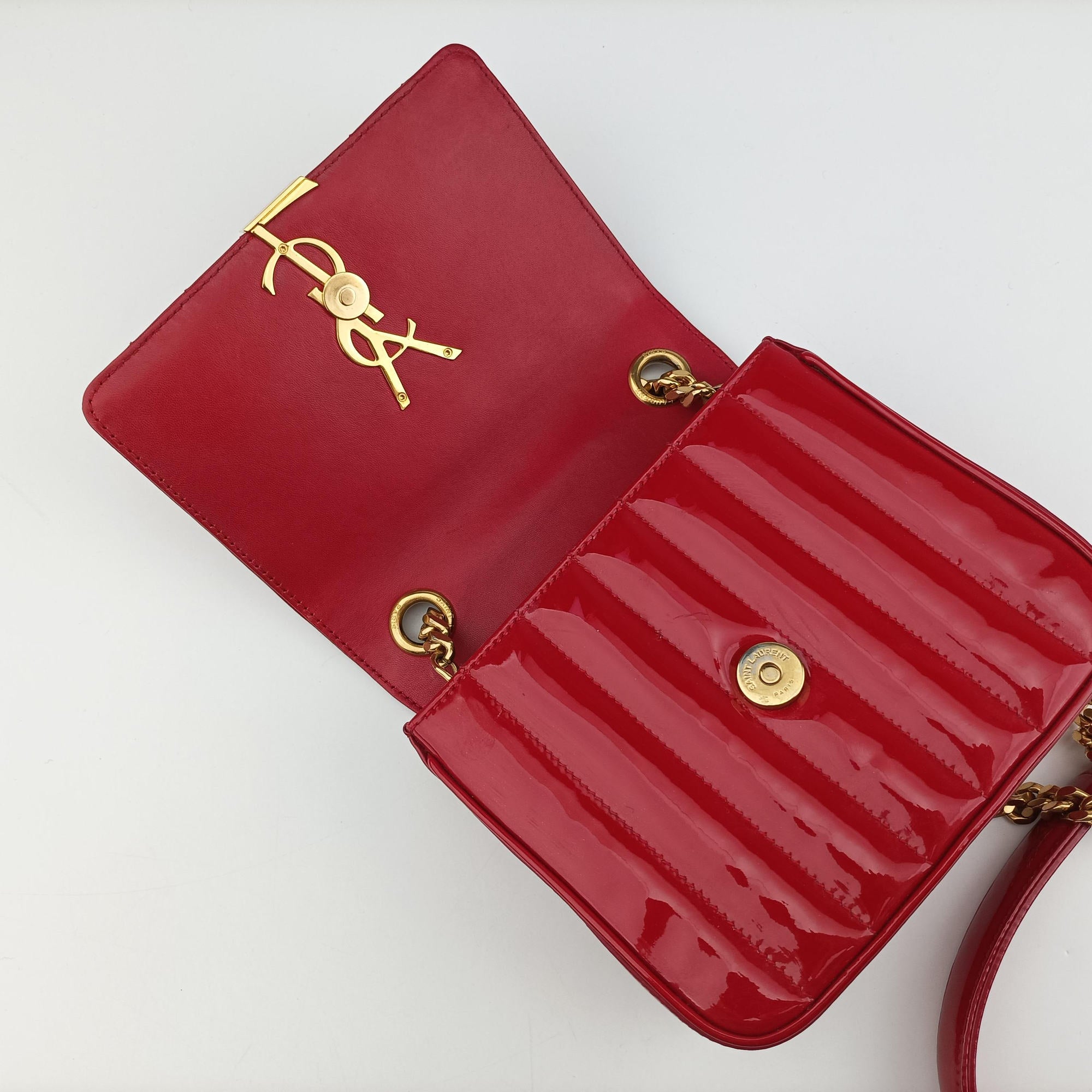 Vintage Yves Saint Laurent VICKY Red Patent Leather 538439 shoulderbag | stylenewstar