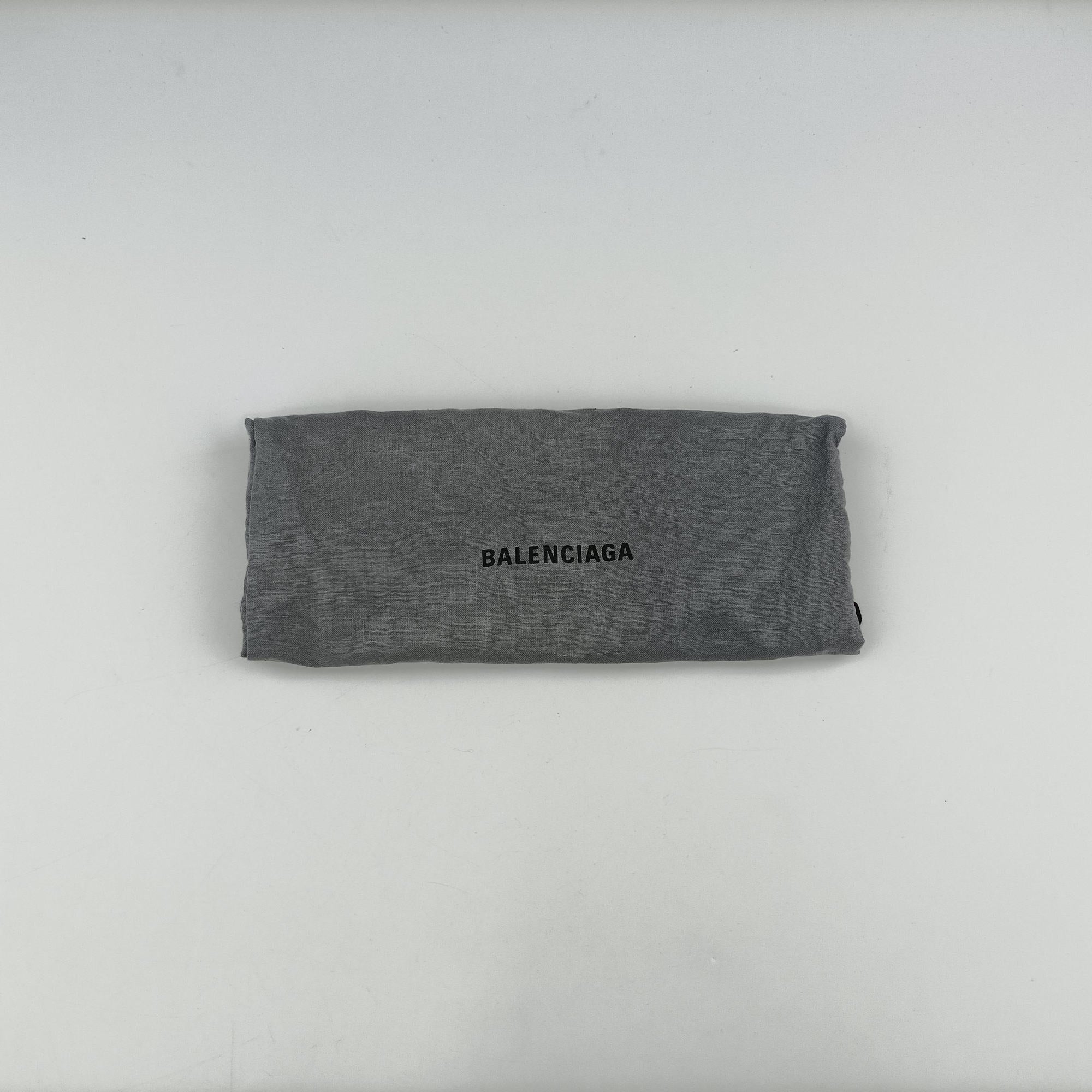 Vintage Balenciaga Heart mini Silver Lambskin  shoulderbag | stylenewstar