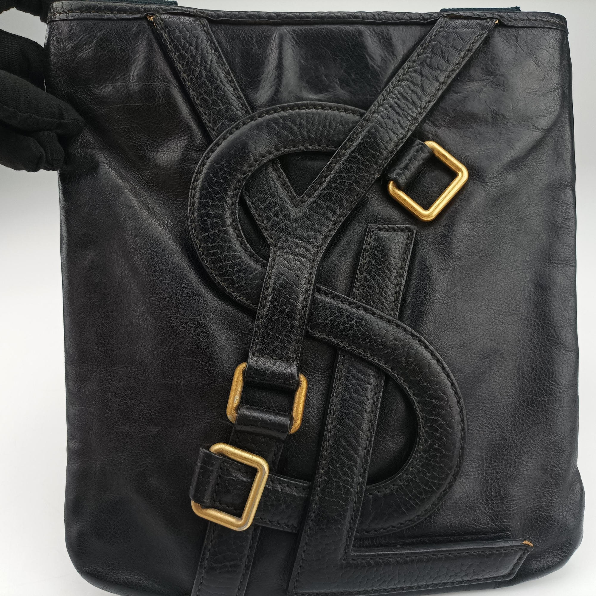 Pre-owned Yves Saint Laurent Vavin Black Leather 150273 shoulderbag | stylenewstar