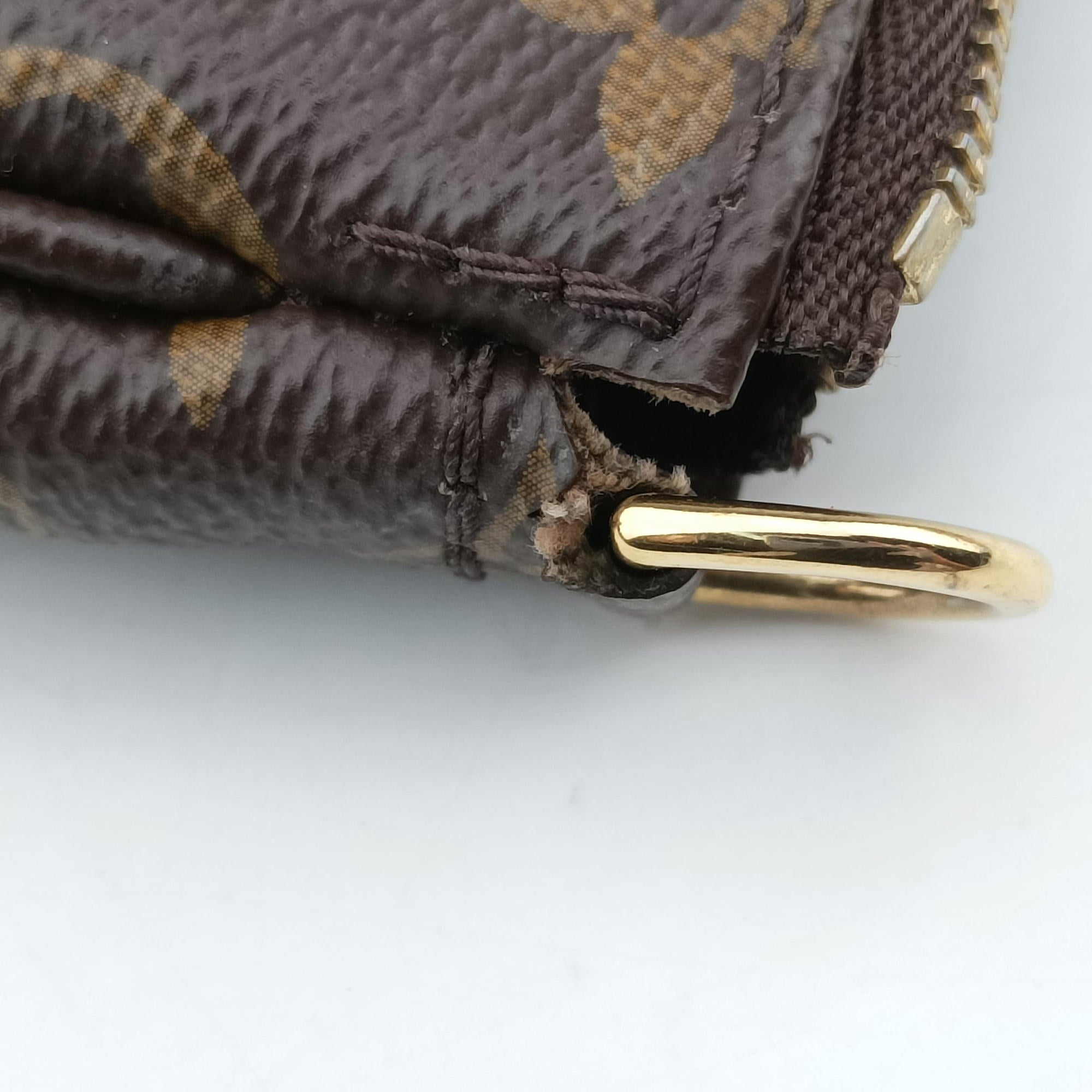 Secondhand Louis Vuitton Multi Pochette Accessoir brown×khaki Monogram Canvas M44813 shoulderbag | stylenewstar