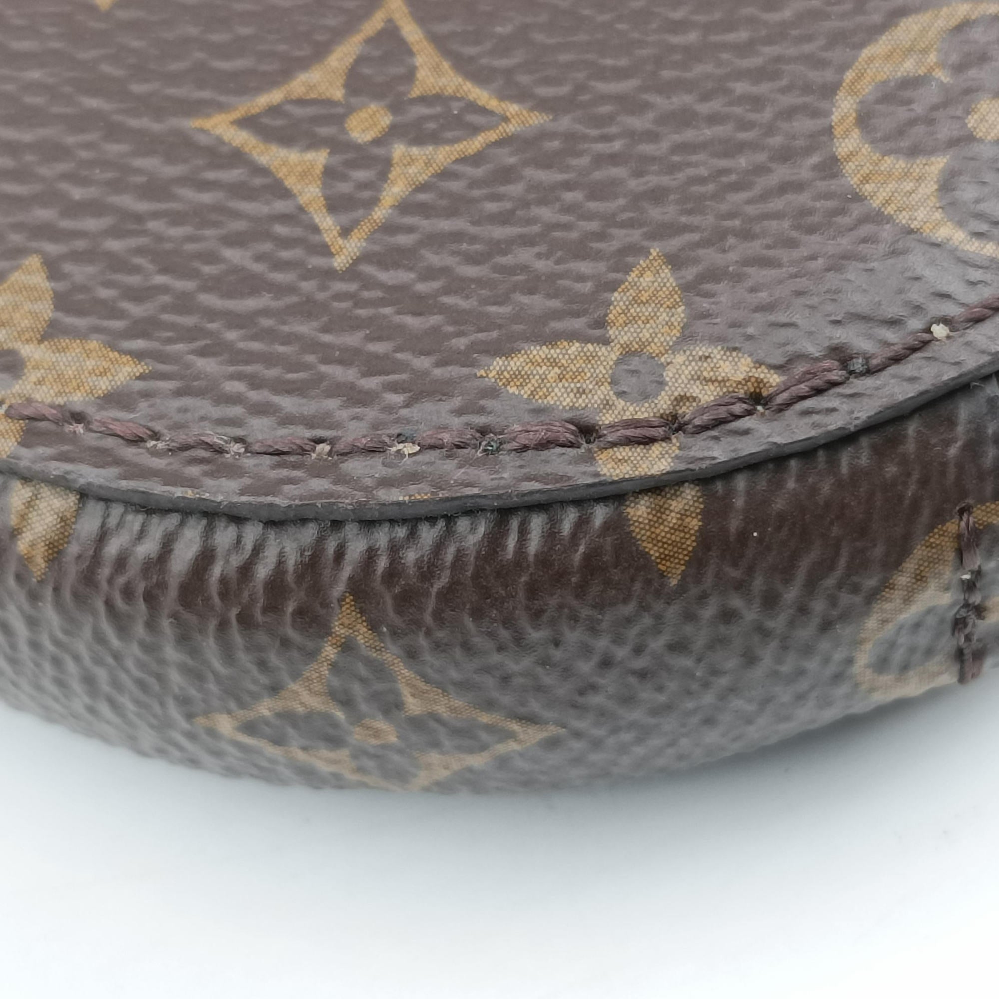 Secondhand Louis Vuitton Multi Pochette Accessoir brown×khaki Monogram Canvas M44813 shoulderbag | stylenewstar