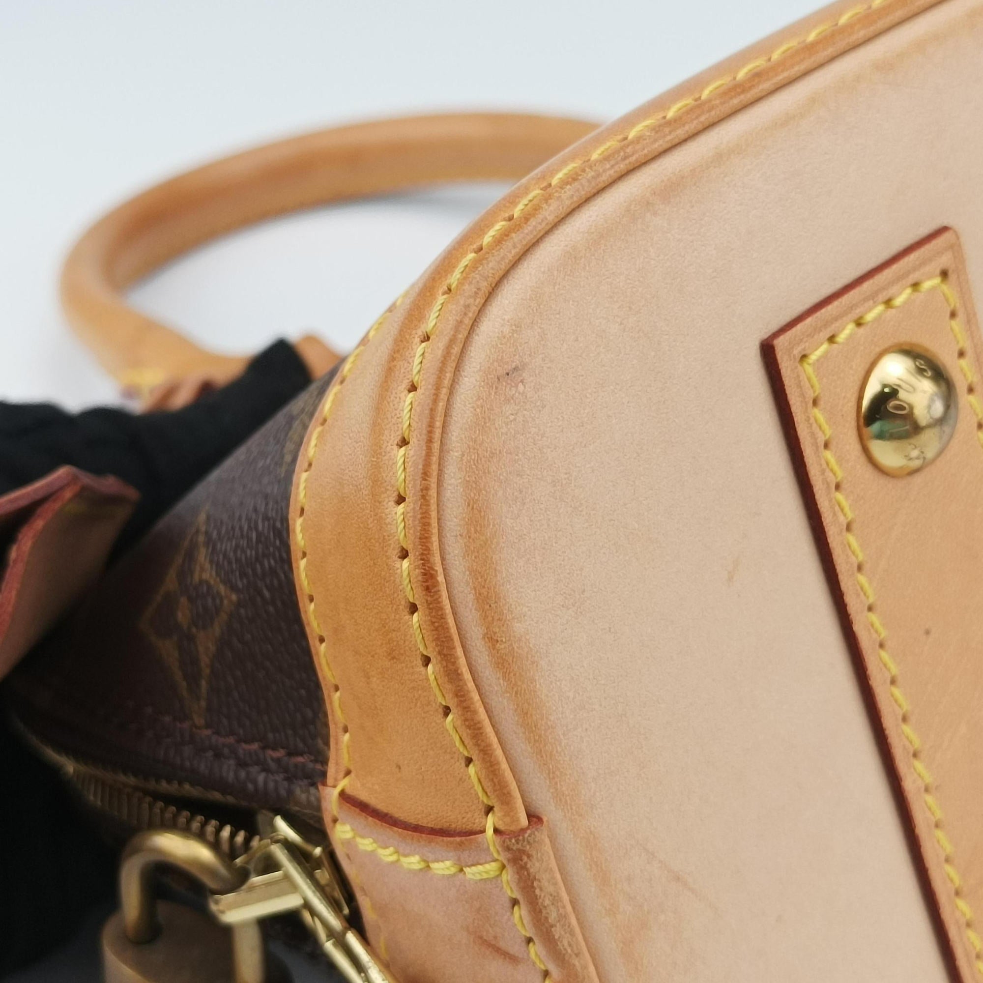 Pre-owned Louis Vuitton Alma BB　 Brown Monogram Canvas M53152 shoulderbag | stylenewstar