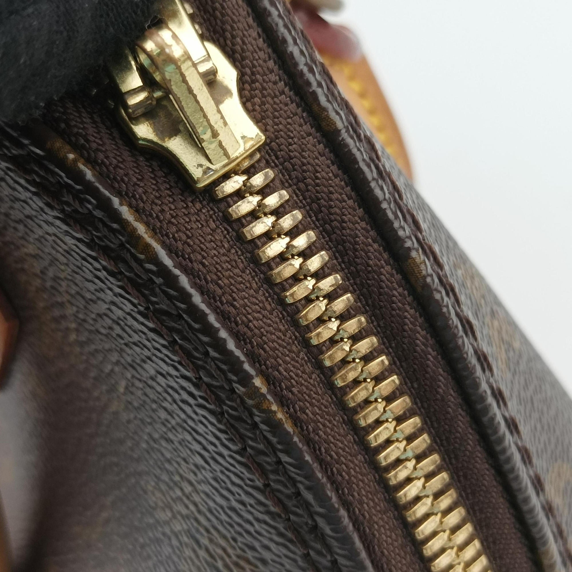 Pre-owned Louis Vuitton Alma BB　 Brown Monogram Canvas M53152 shoulderbag | stylenewstar