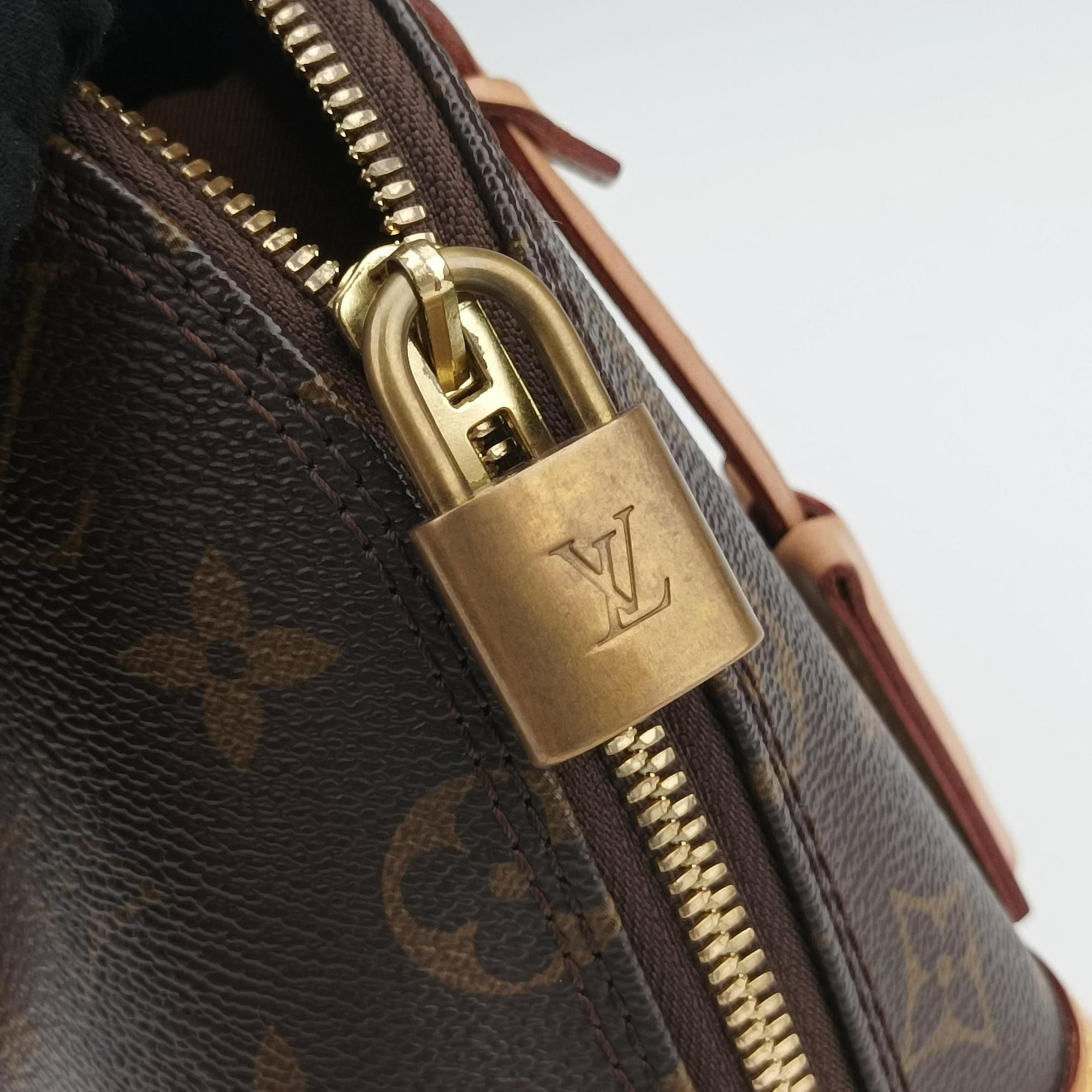 Pre-owned Louis Vuitton Alma BB　 Brown Monogram Canvas M53152 shoulderbag | stylenewstar