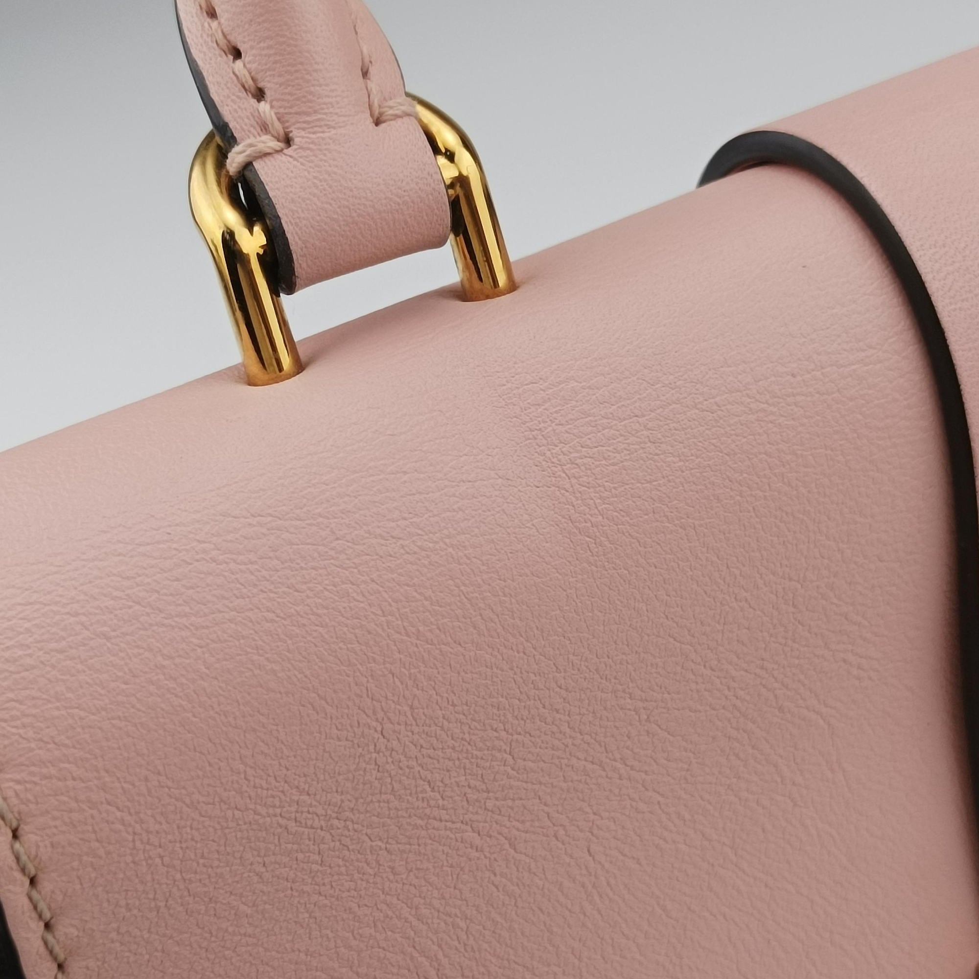 Secondhand Louis Vuitton LOCKY BB Brown×ROSE POUDRE Monogram Canvas×calf leather M44080 shoulderbag | stylenewstar