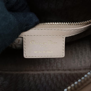 Pre-owned Christian Dior Lady Dior Beige lambskin  shoulderbag | stylenewstar