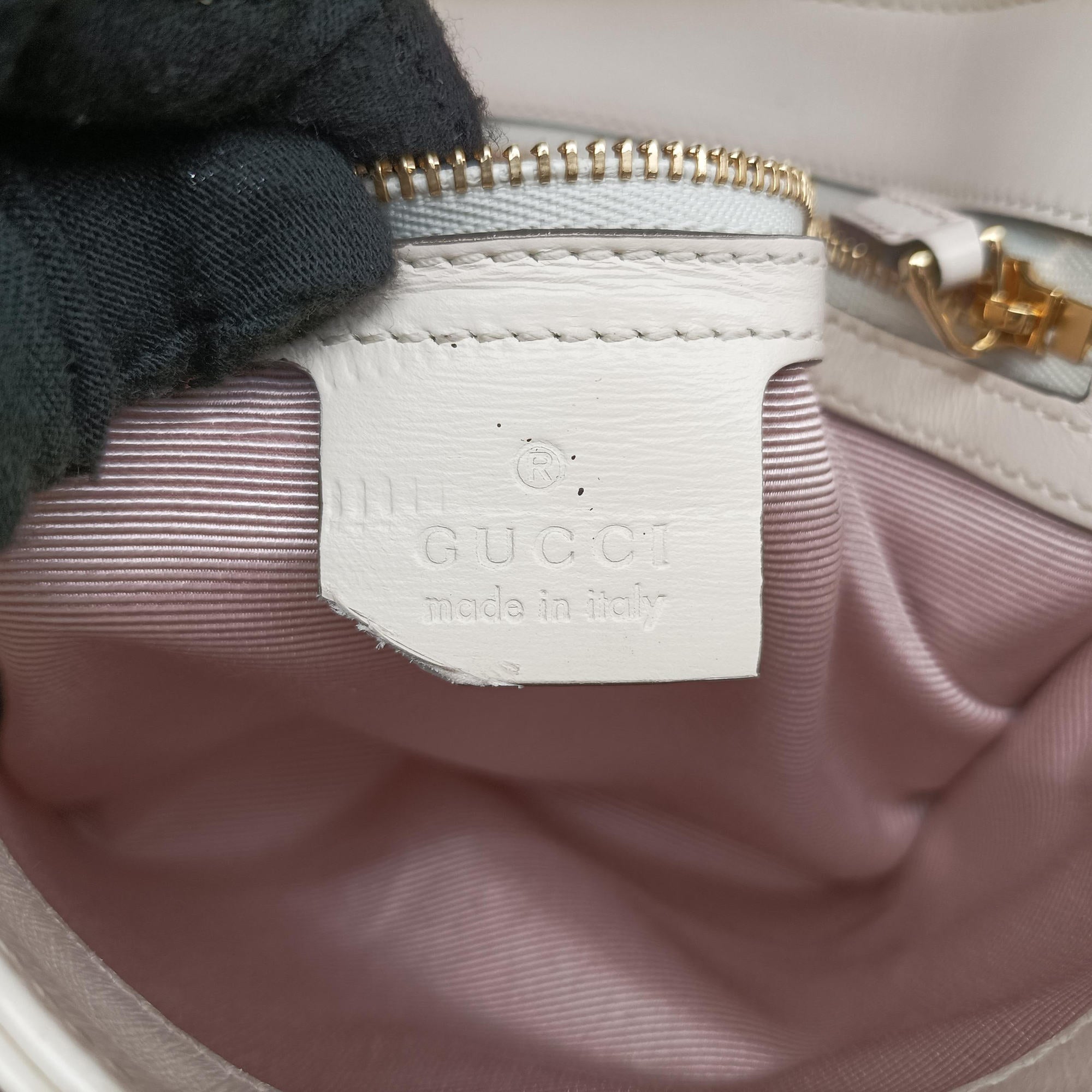 Secondhand Gucci Arli White Leather 550129 shoulderbag | stylenewstar