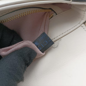 Secondhand Gucci Arli White Leather 550129 shoulderbag | stylenewstar