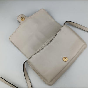 Secondhand Gucci Arli White Leather 550129 shoulderbag | stylenewstar