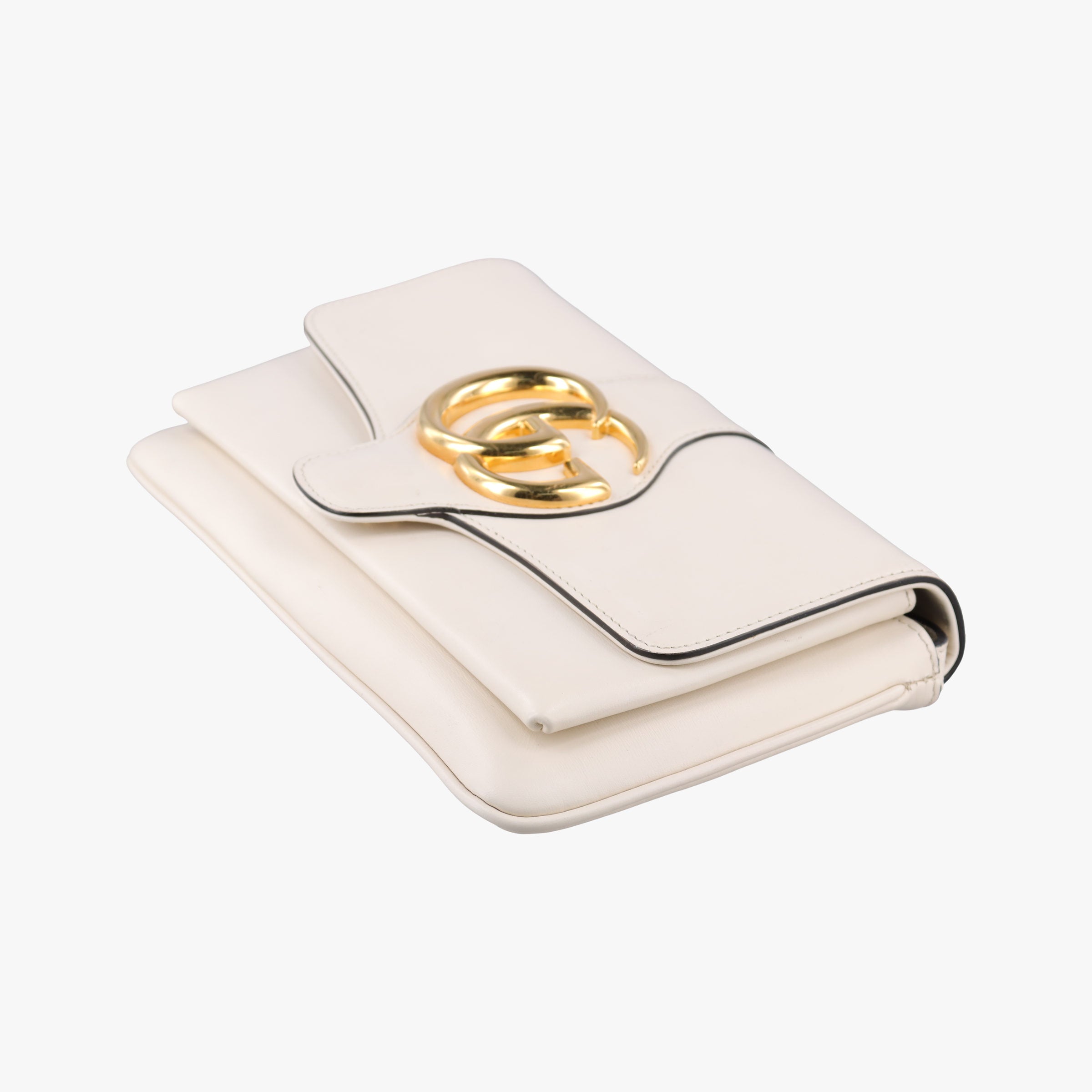Secondhand Gucci Arli White Leather 550129 shoulderbag | stylenewstar
