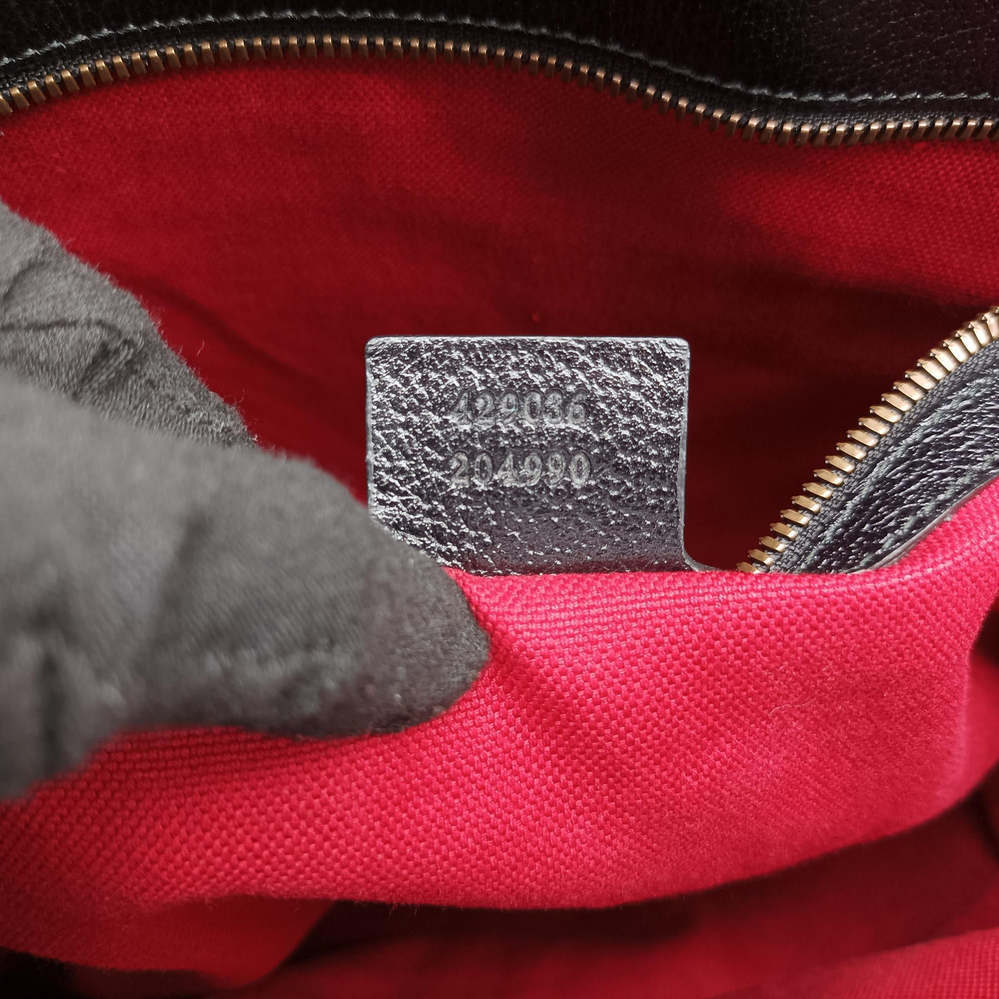 Pre-owned Gucci Sherry (Web) Black Leather 429036 shoulderbag | stylenewstar