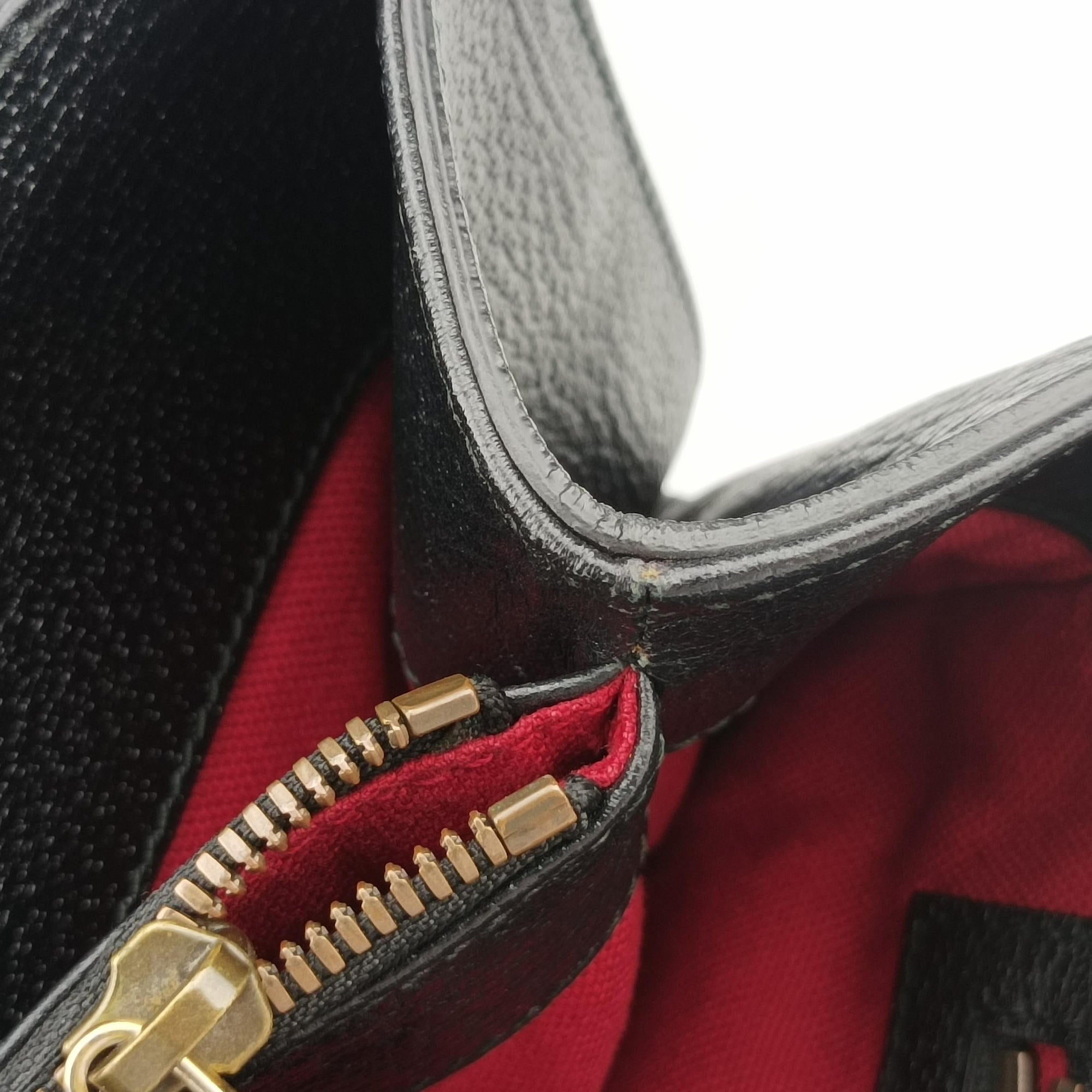 Pre-owned Gucci Sherry (Web) Black Leather 429036 shoulderbag | stylenewstar