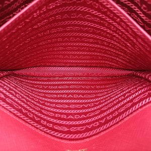 Pre-owned Prada heart lock Red Saffiano Leather  shoulderbag | stylenewstar
