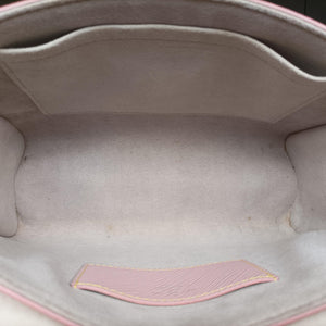 Pre-owned Louis Vuitton Twist MM Pink Epi M50380 shoulderbag | stylenewstar