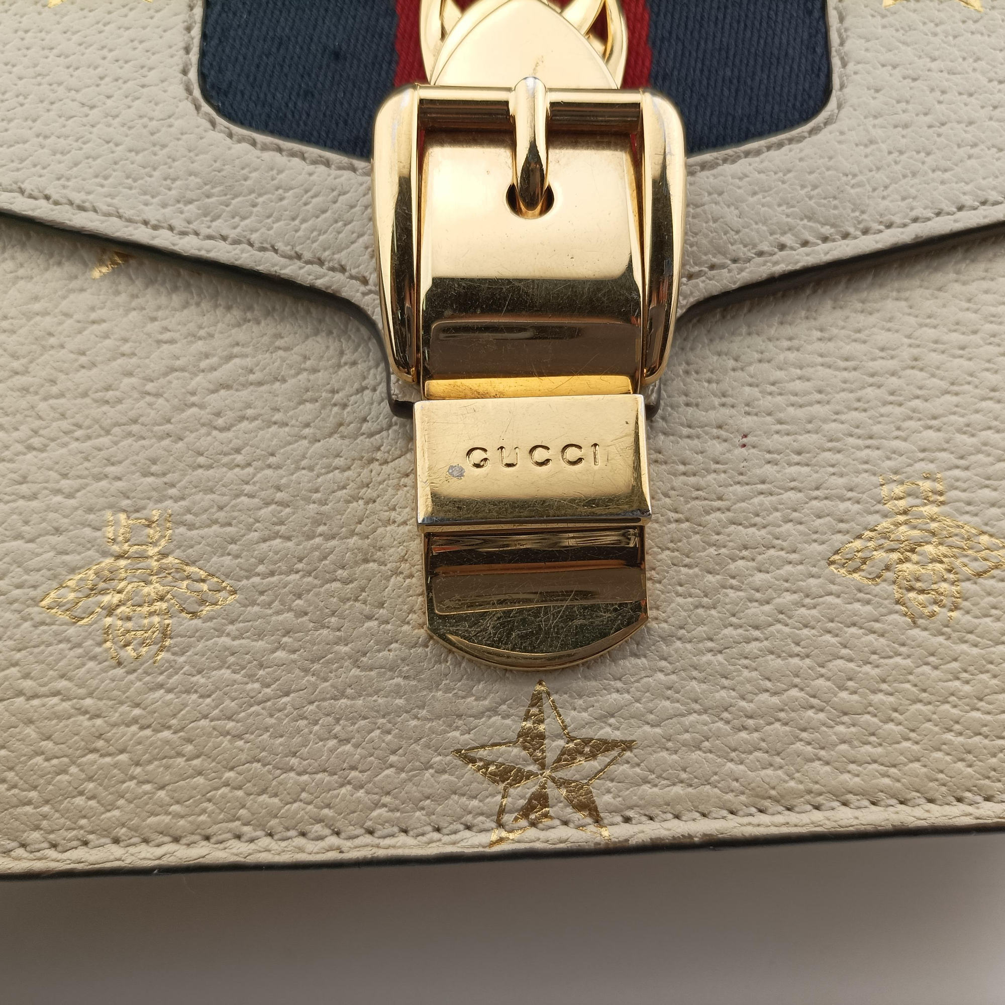 Pre-owned Gucci Sylvie Ivory×Navy×Red Leather 524405 shoulderbag | stylenewstar