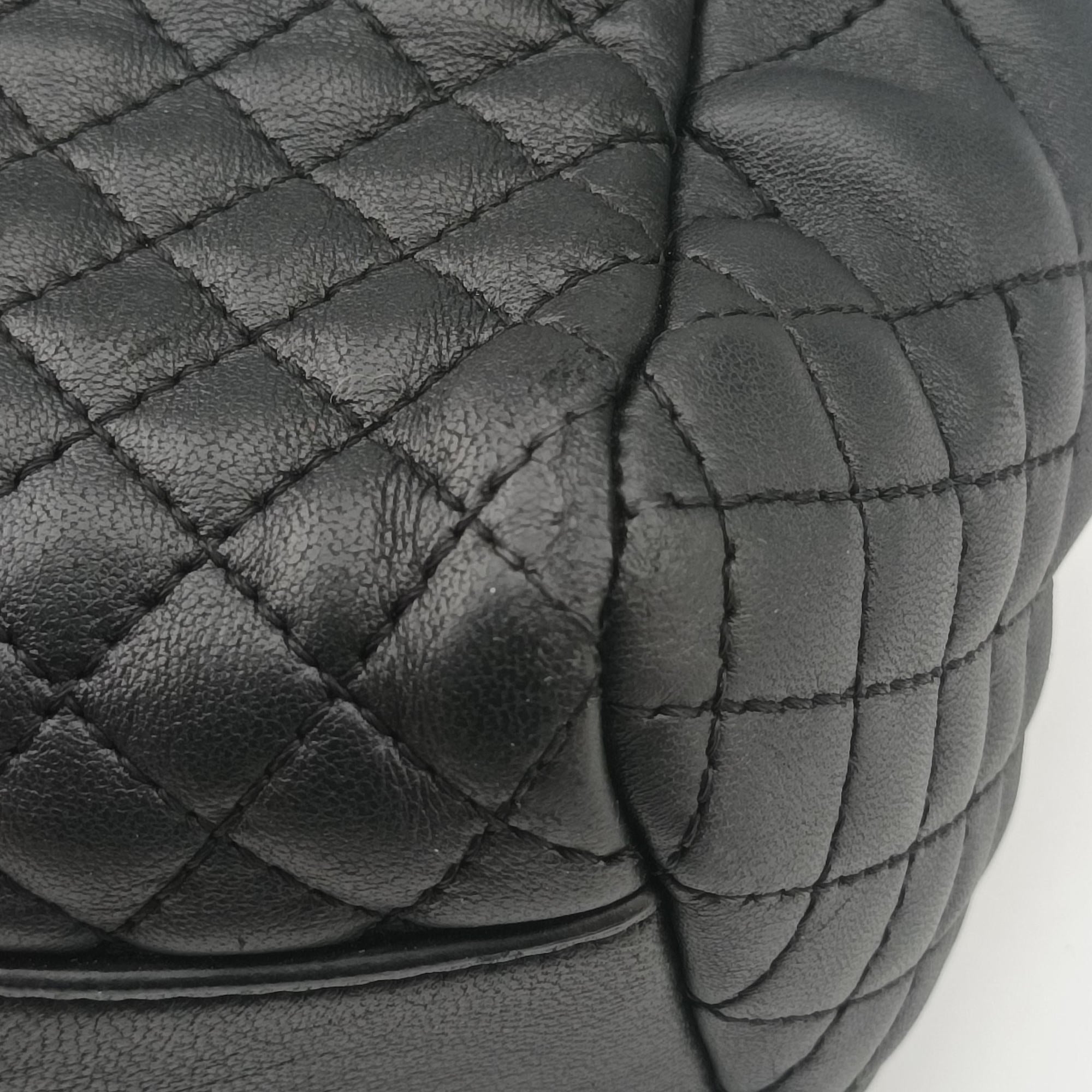 Secondhand VERSACE Devotion Black Leather  handbag | stylenewstar