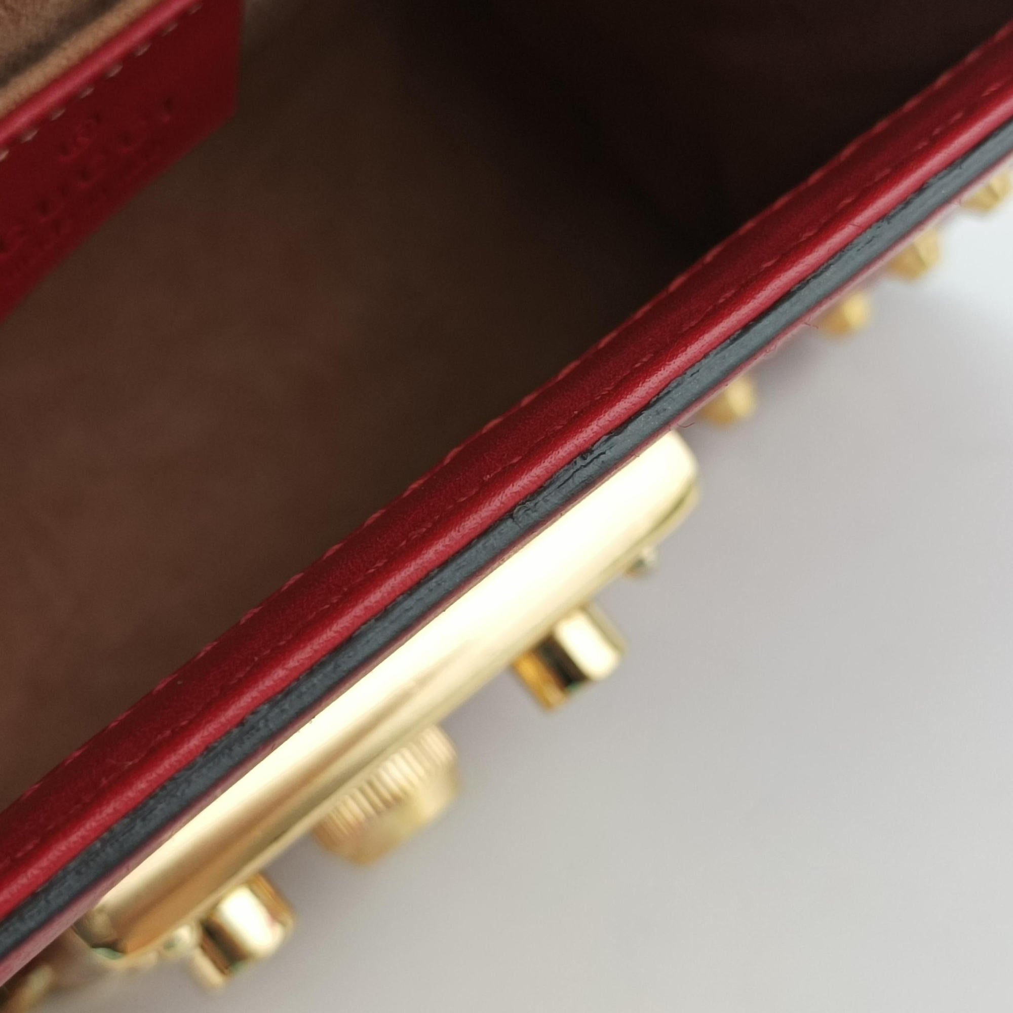 Vintage Gucci Padlock Red Leather 432182 shoulderbag | stylenewstar