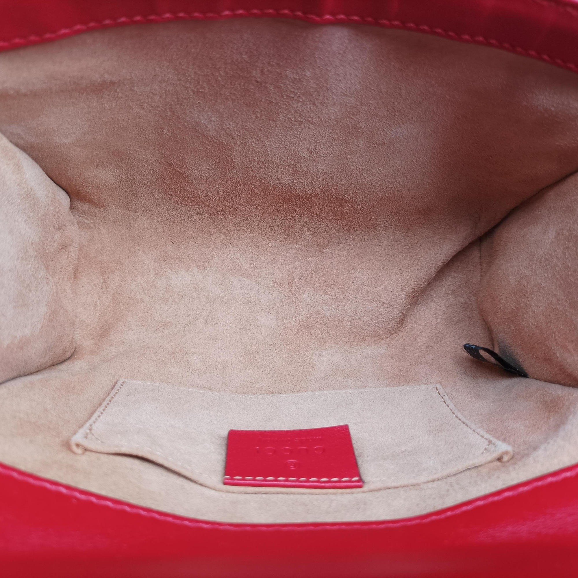 Vintage Gucci Padlock Red Leather 432182 shoulderbag | stylenewstar