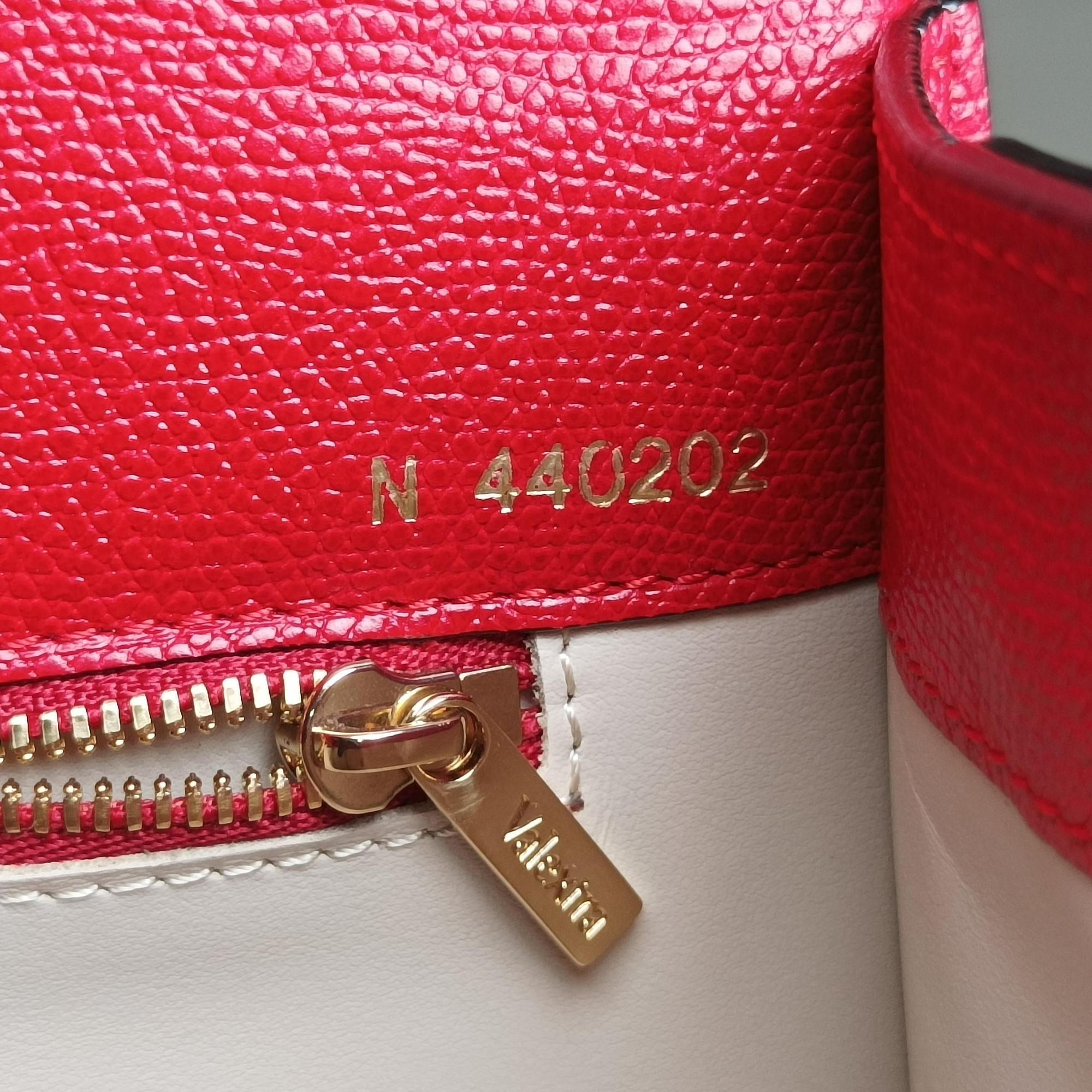 Vintage Valextra Iside Red Calfskin  shoulderbag | stylenewstar