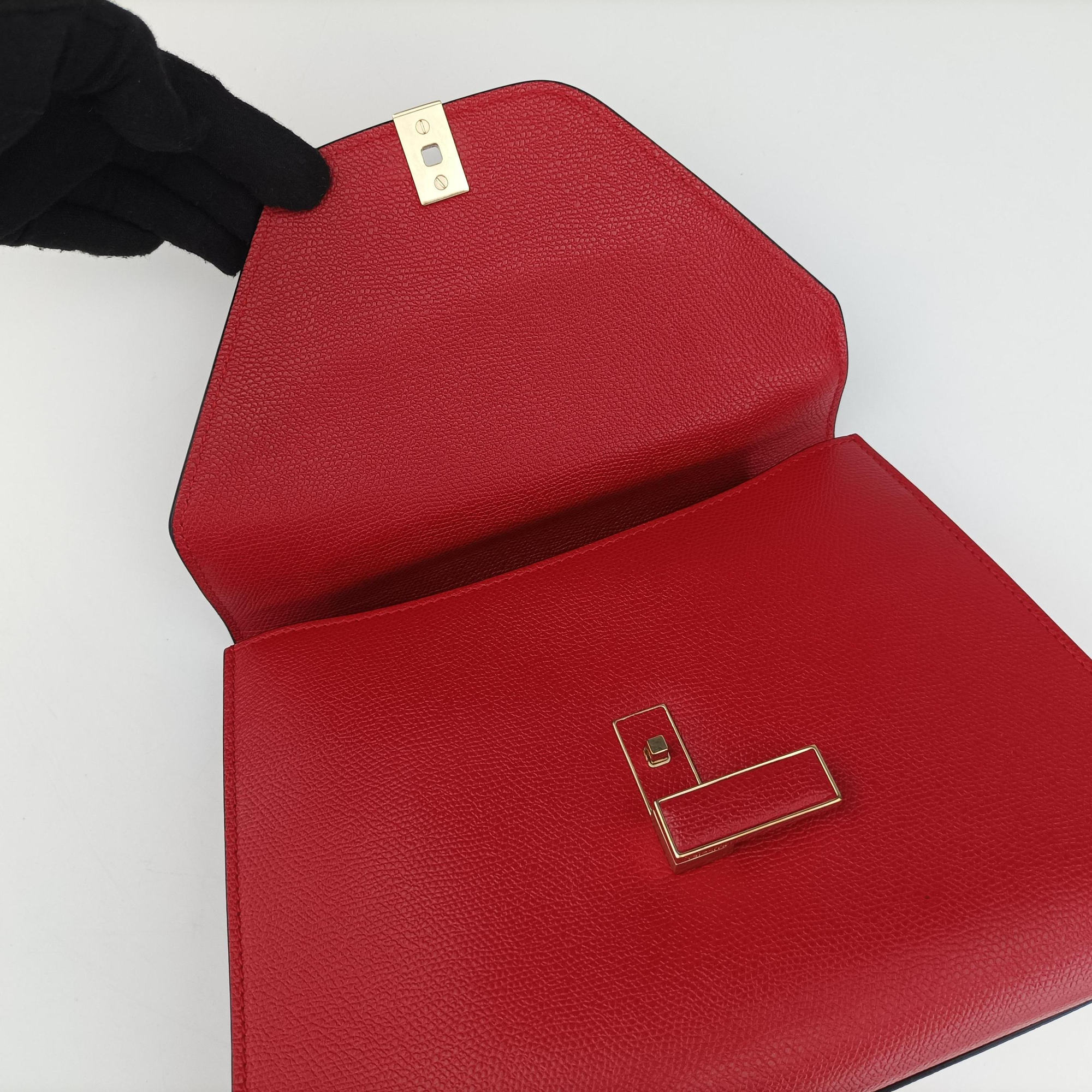 Vintage Valextra Iside Red Calfskin  shoulderbag | stylenewstar