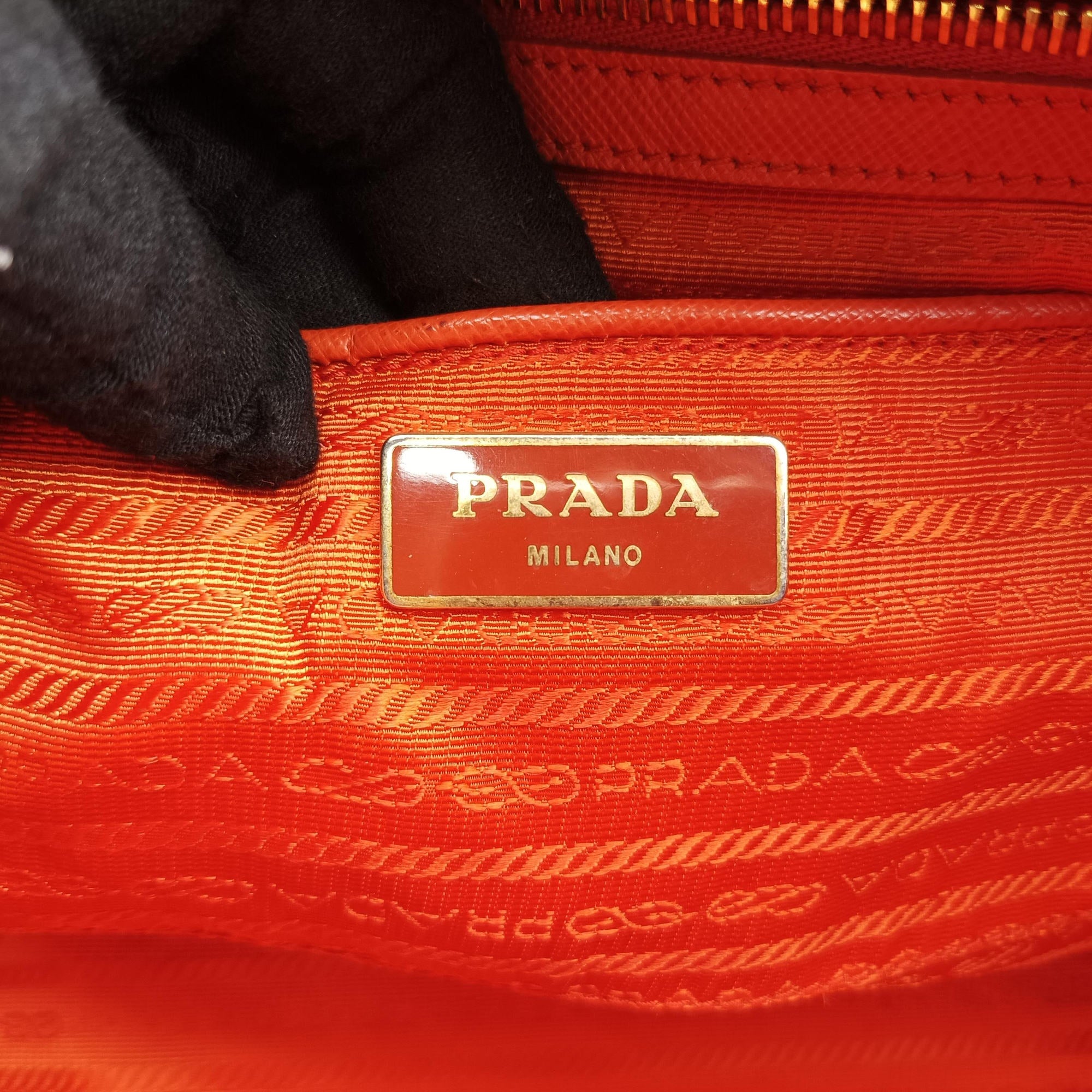 Pre-owned Prada Galleria Orange SAFFIANO Leather BN1844 handbag | stylenewstar