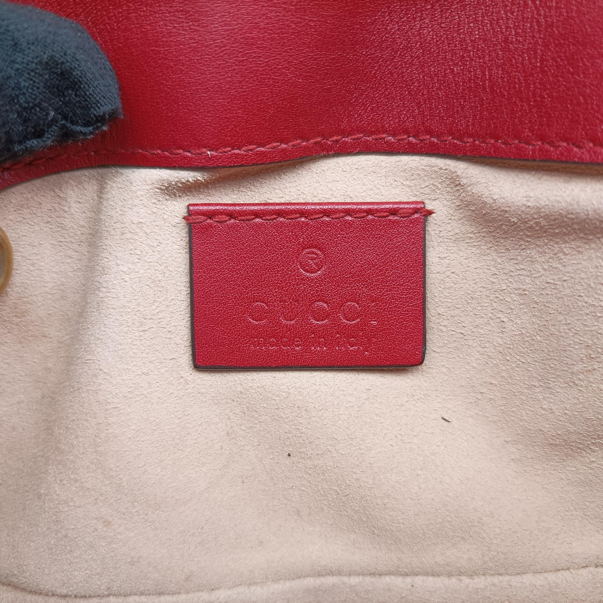 Pre-owned Gucci GG Marmont Red Leather 476433 shoulderbag | stylenewstar