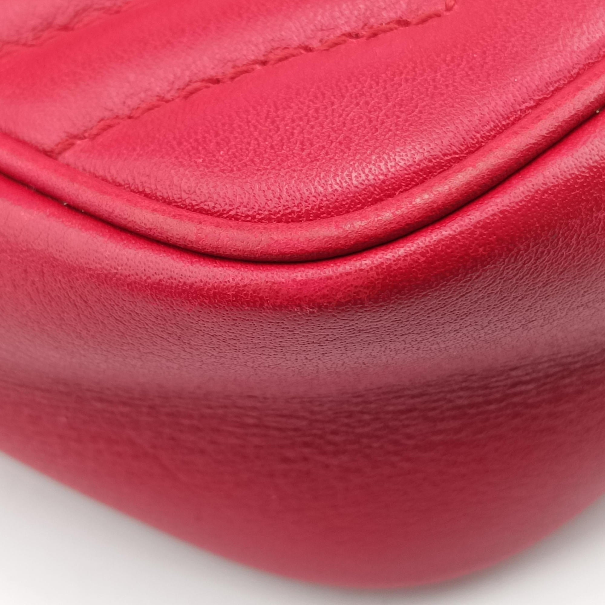 Pre-owned Gucci GG Marmont Red Leather 476433 shoulderbag | stylenewstar