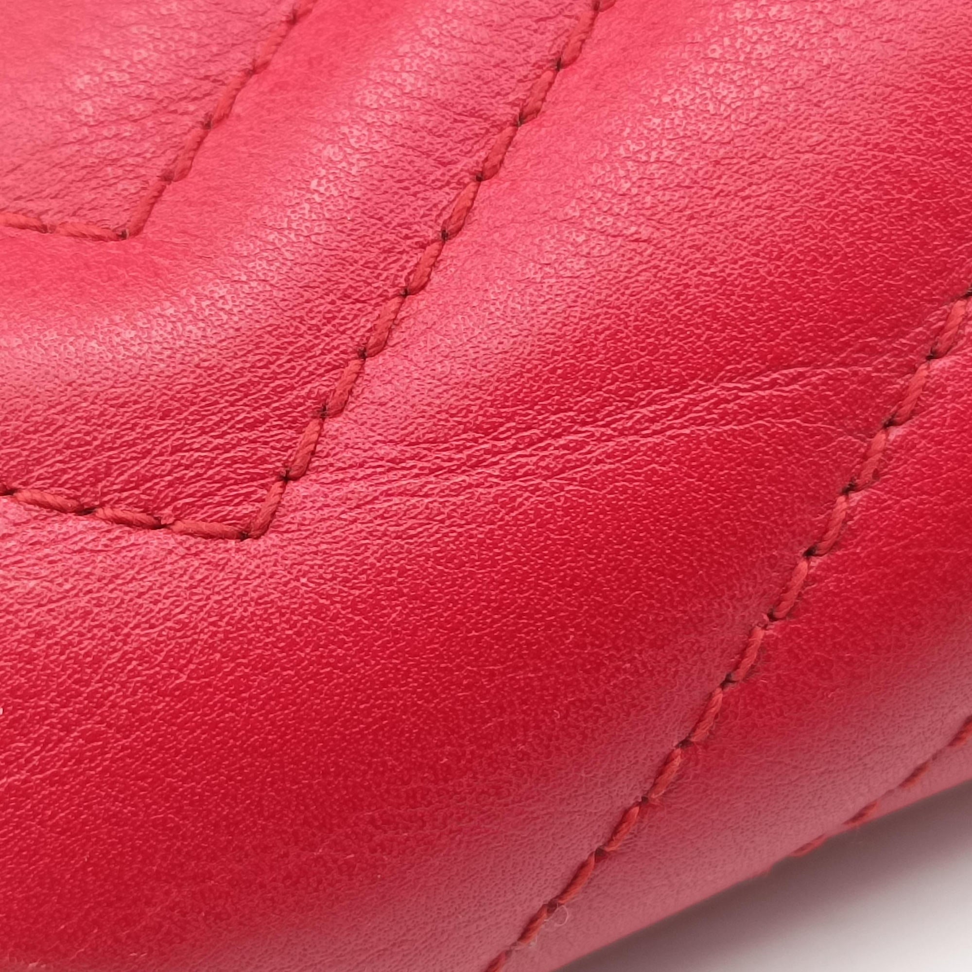 Pre-owned Gucci GG Marmont Red Leather 476433 shoulderbag | stylenewstar