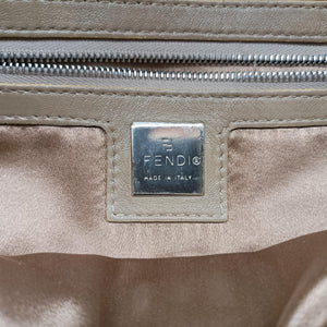 Pre-owned Fendi Baguette Brown × Yellow lambskin  handbag | stylenewstar